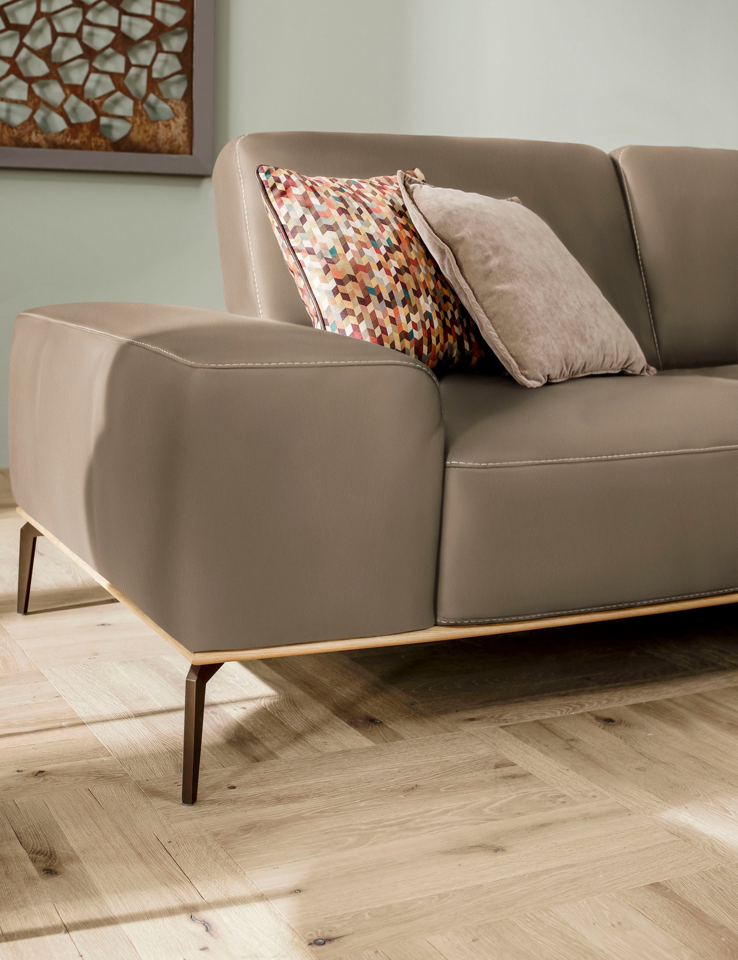 W.SCHILLIG Ecksofa »run, Designsofa mit tollem Sitzkomfort, bequem, L-Form«, mit Holzsockel, Füße in Bronze pulverbeschichtet, Breite 319 cm