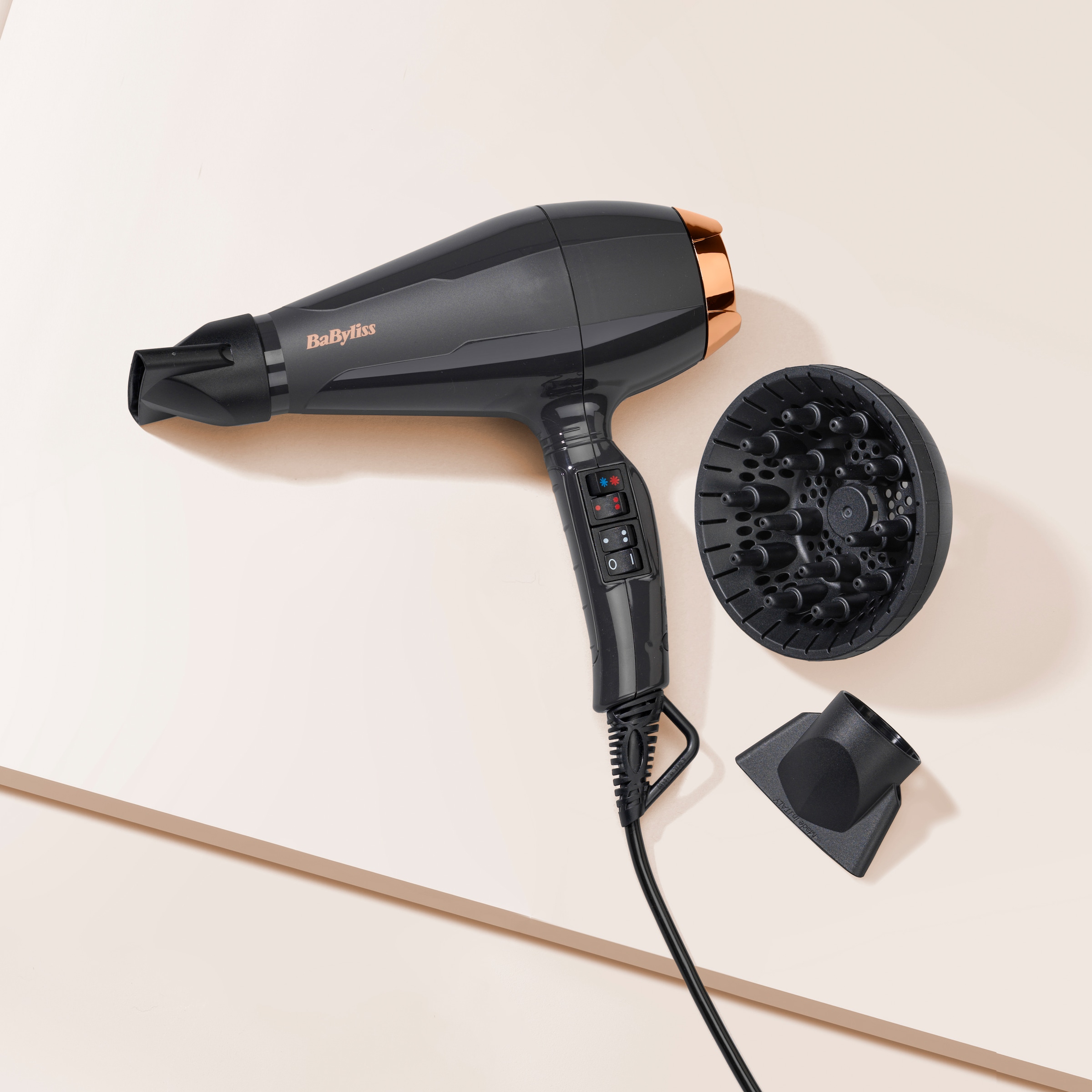 BaByliss Ionic-Haartrockner »BaByliss Italian Air Pro Haartrockner mit Ionen-Technologie, 6719DE« 2.200 W 3 Aufsätze Anti-Frizz, Föhn mit 2 Zentrierdüsen und Diffusor, AC-Motor, 2200 W