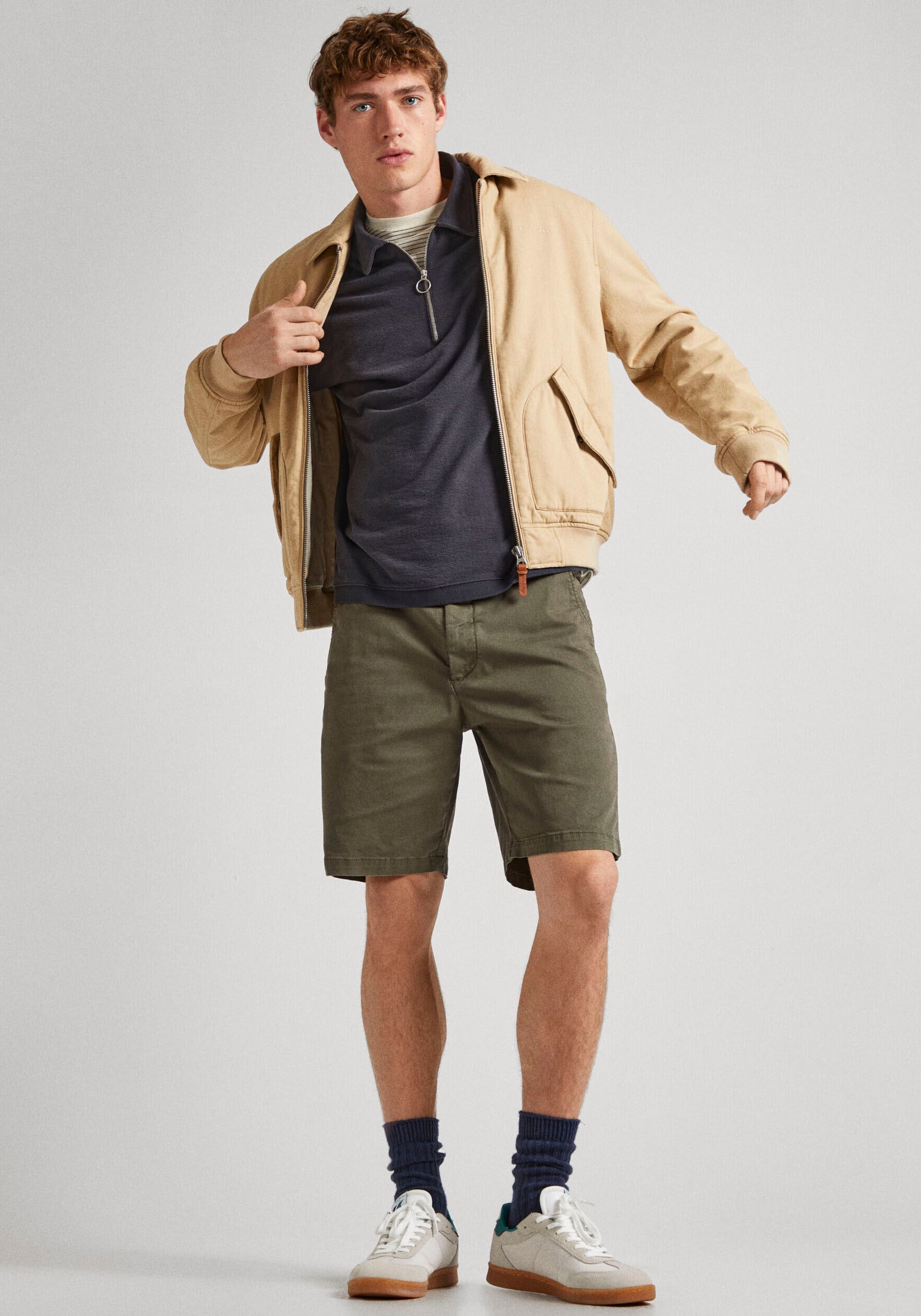 Pepe Jeans Shorts, mit Markenlabel