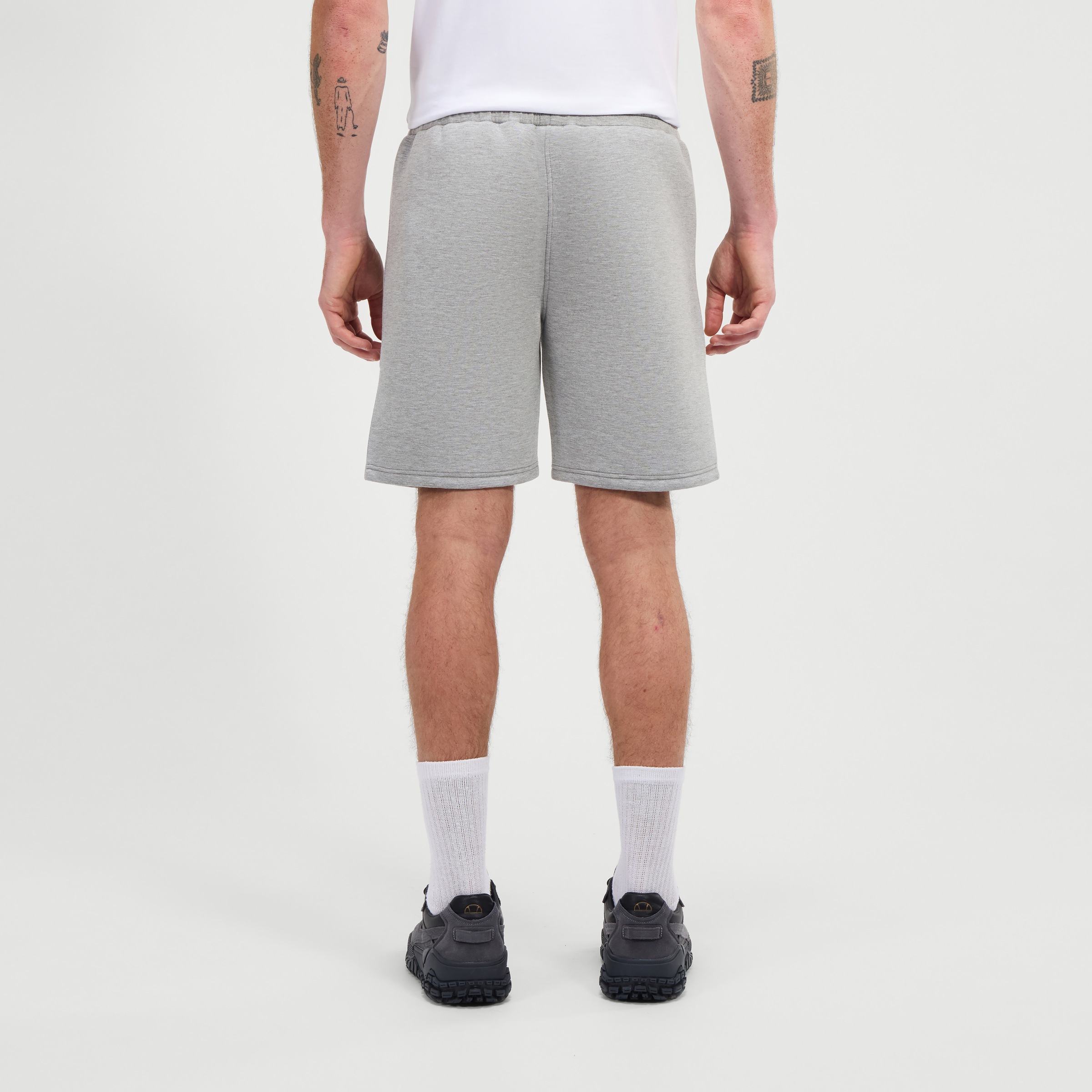 Ellesse Sweatshorts »GIALARNO SHORT«, (1 tlg.)