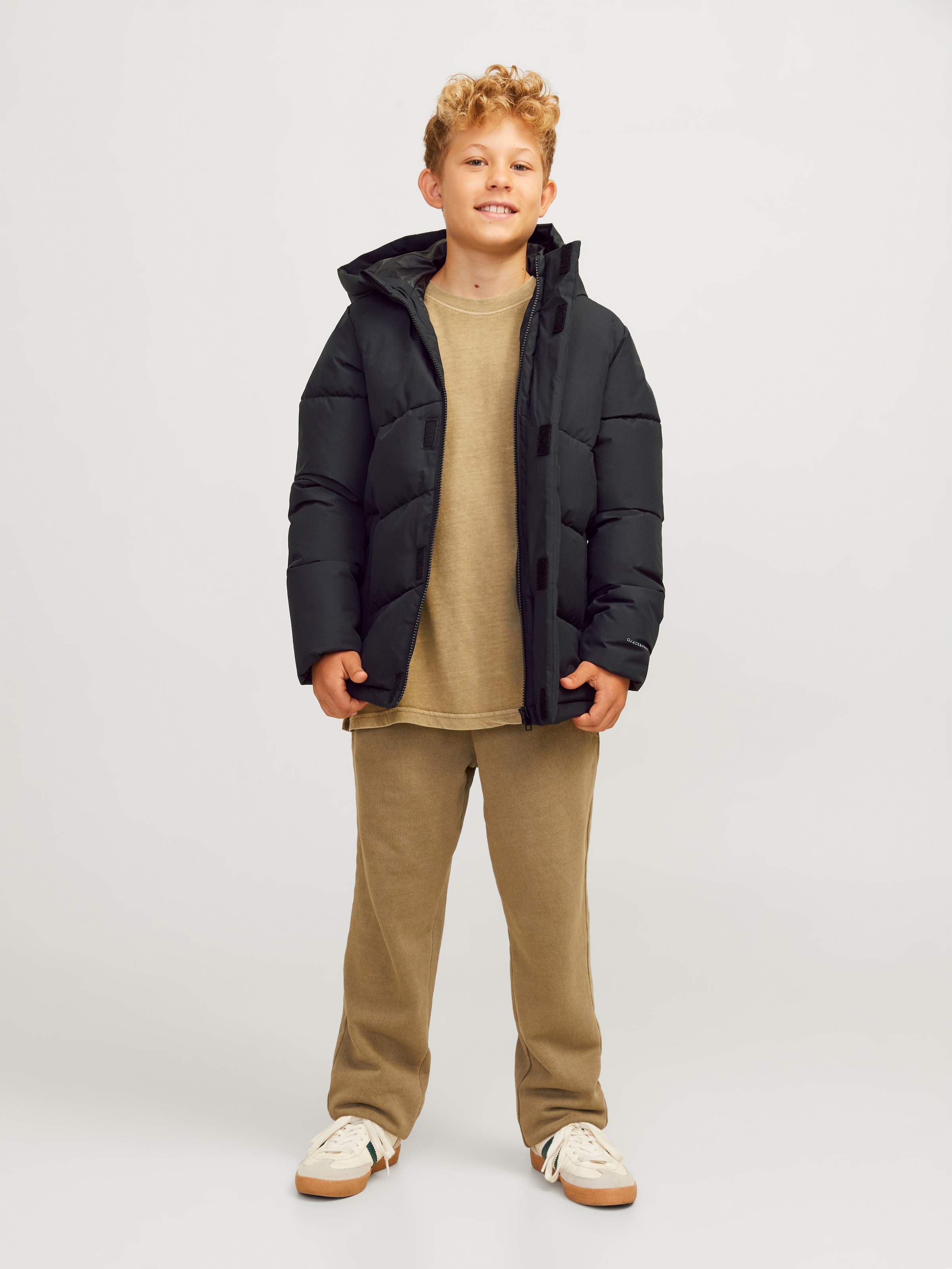 Jack & Jones Junior Steppjacke »JJWORLD PUFFER JACKET JNR«, mit Kapuze