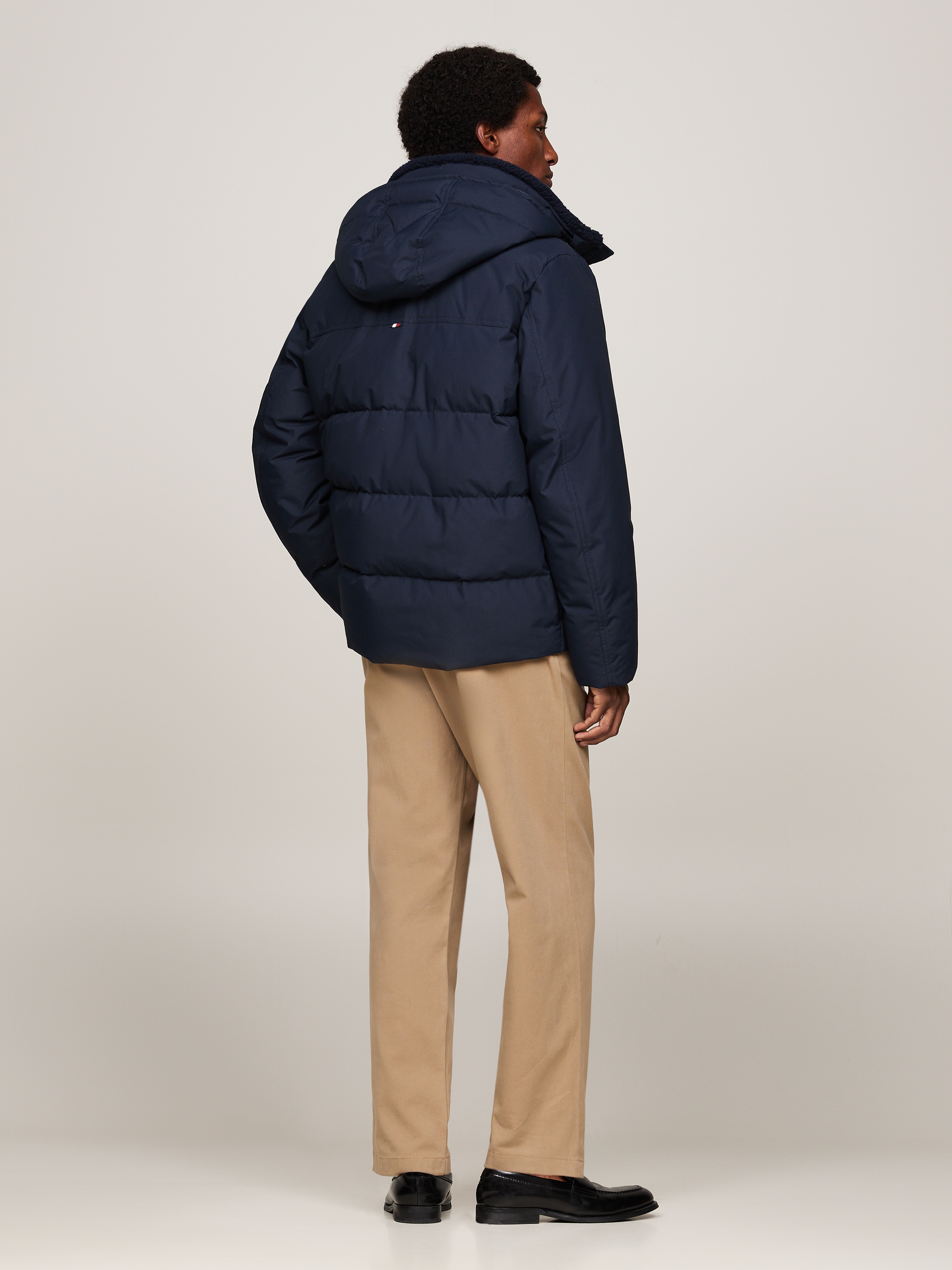 Tommy Hilfiger Parka »ROCKIE UTILITY HOODED JACKET«, mit Kapuze, Abnehmbare Kapuze mit Kordelzug, 2-Wege-Reißverschluss