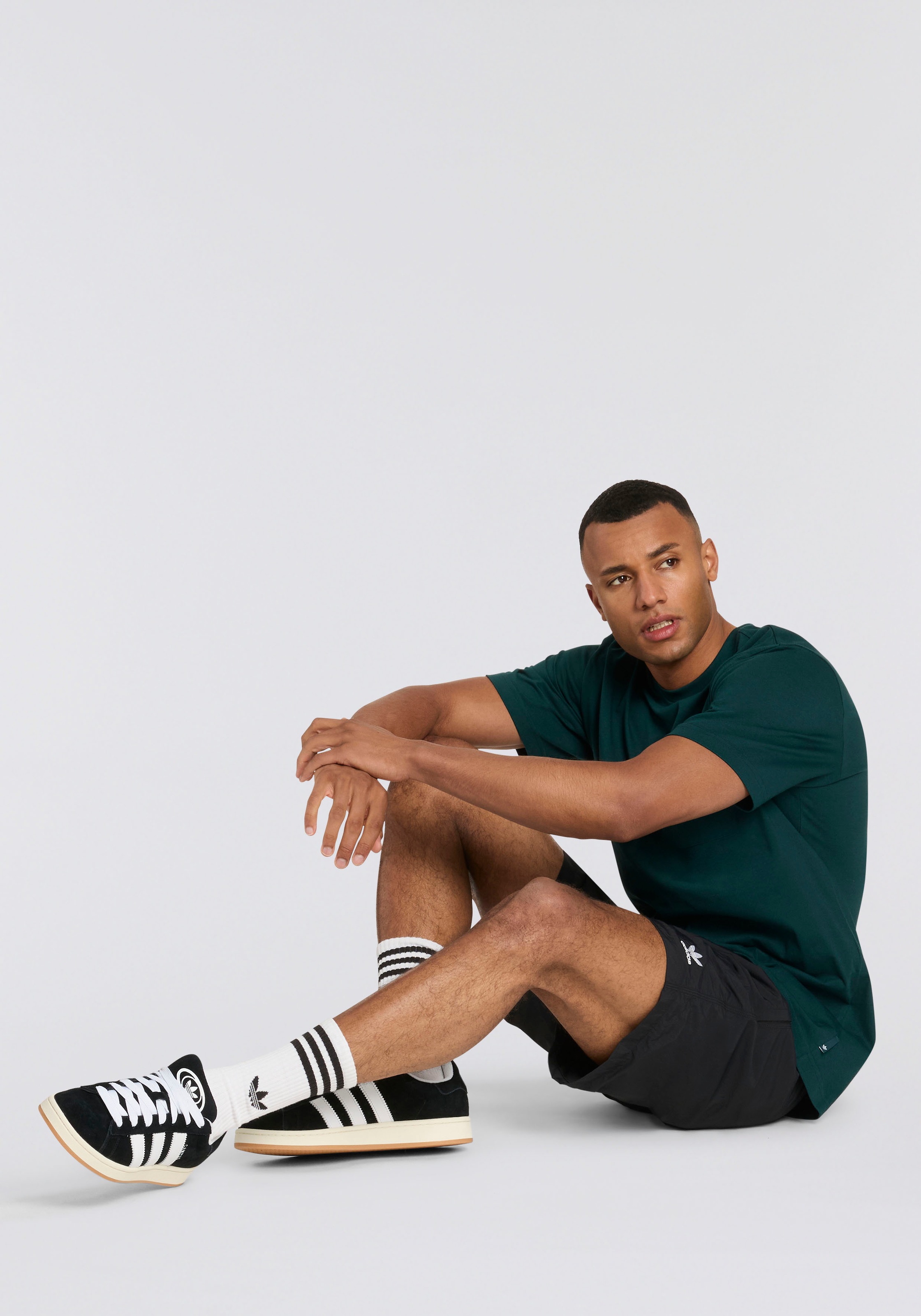 adidas Originals Shorts »ESS WVN SHORTS«