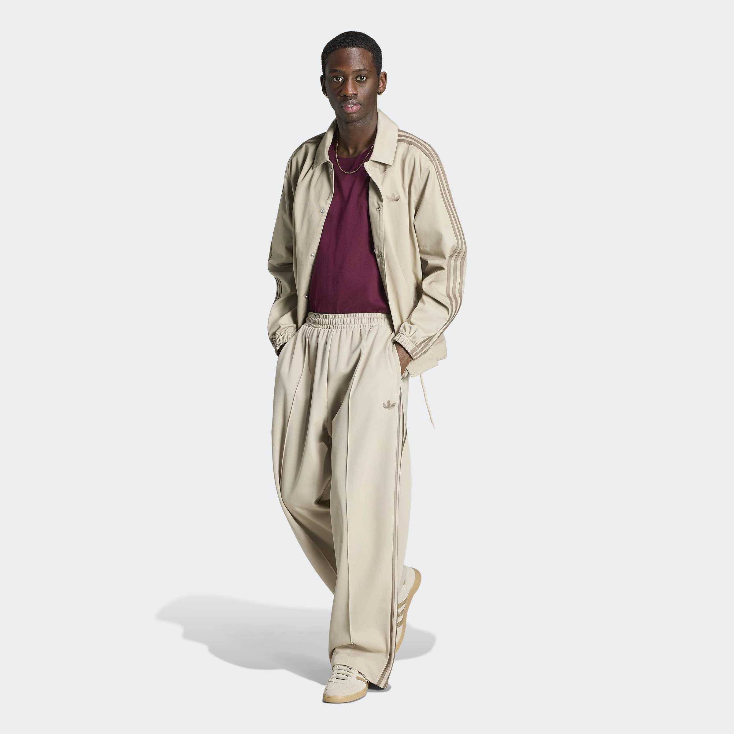 adidas Originals Sporthose »OS TP«  mit normal-weiter Passform, lange Hose, aus Baumwolle und Polyester