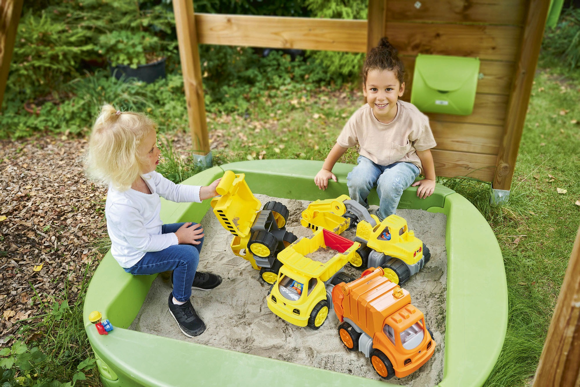 BIG Spielzeug-Betonmischer »Power-Worker Zementmischer+ Figur«, Made in Germany