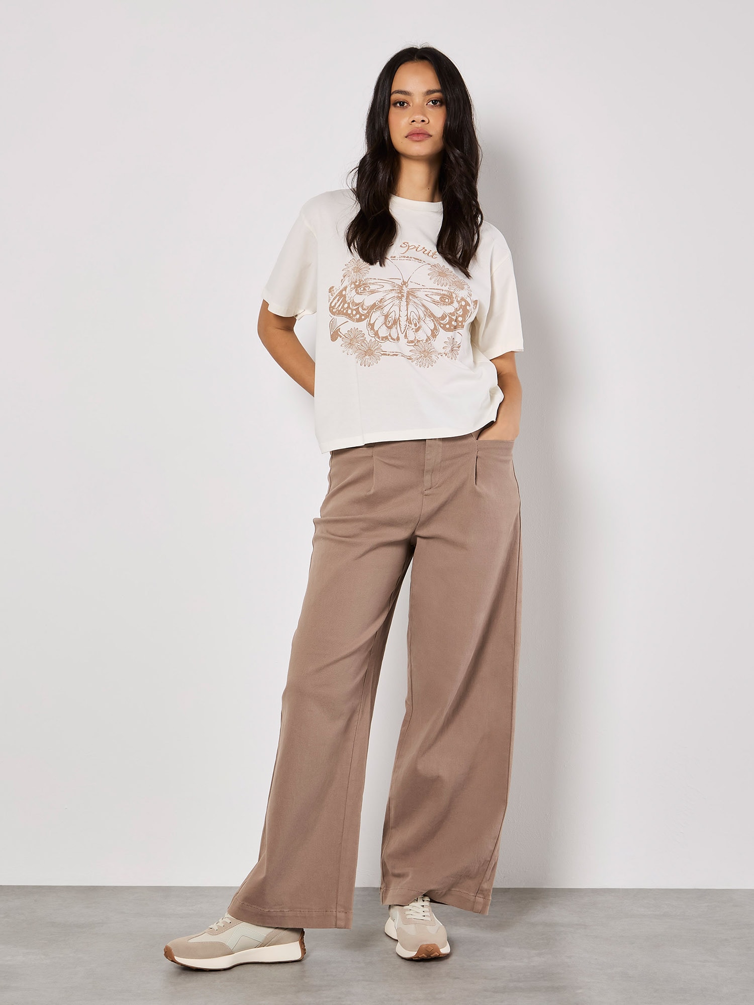 Apricot Blusenshirt »Kurzshirt«