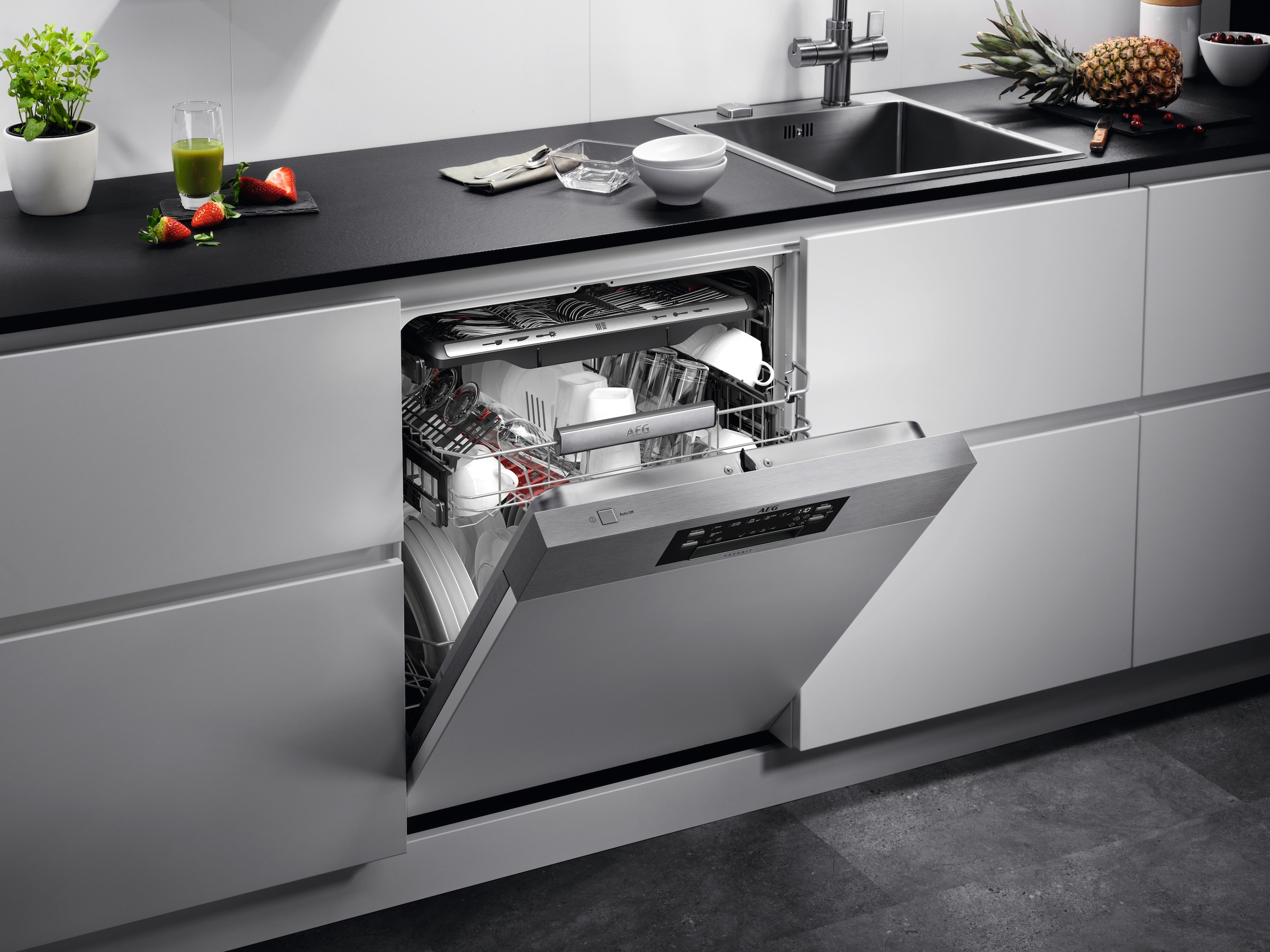 AEG teilintegrierbarer Geschirrspüler 5000 »FES7572APM«, 14 Maßgedecke, AirDry Technologie