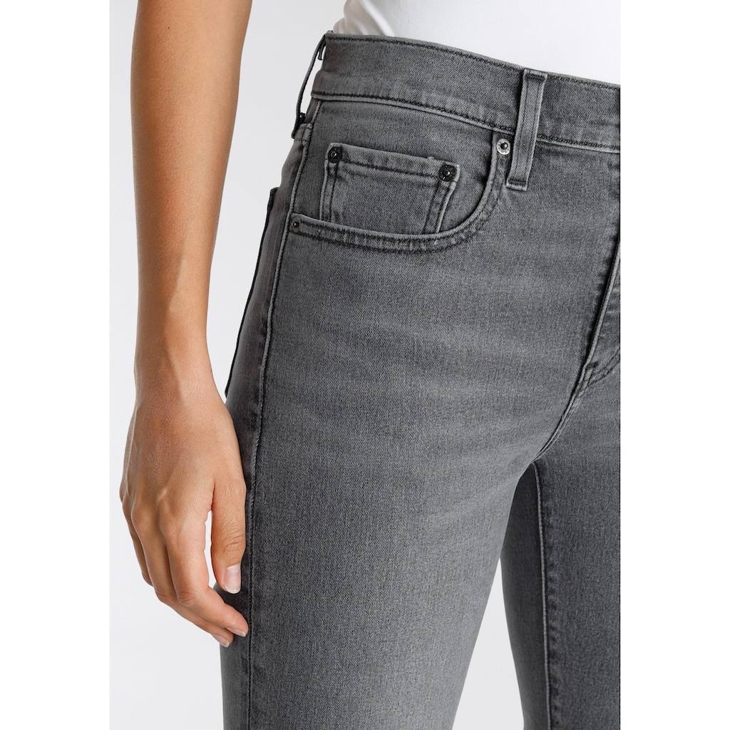 Levi's® Straight-Jeans »724 High Rise Straight«