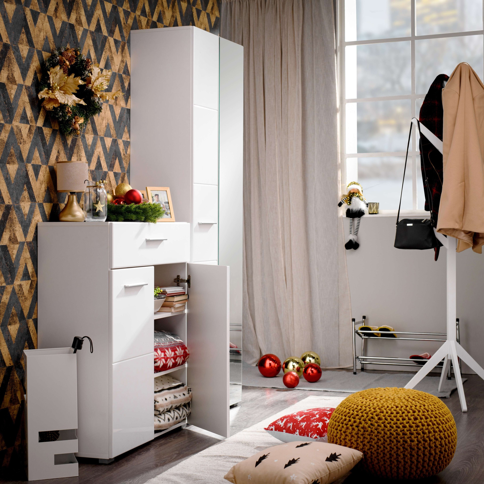 Home affaire Garderobenschrank »Beny Kleiderschrank, Stauraumschrank, Flurschrank, Höhe 193 cm« Hochglanzfronten, Spiegeltür, Breite 60 cm, ausziehbare Kleiderstange