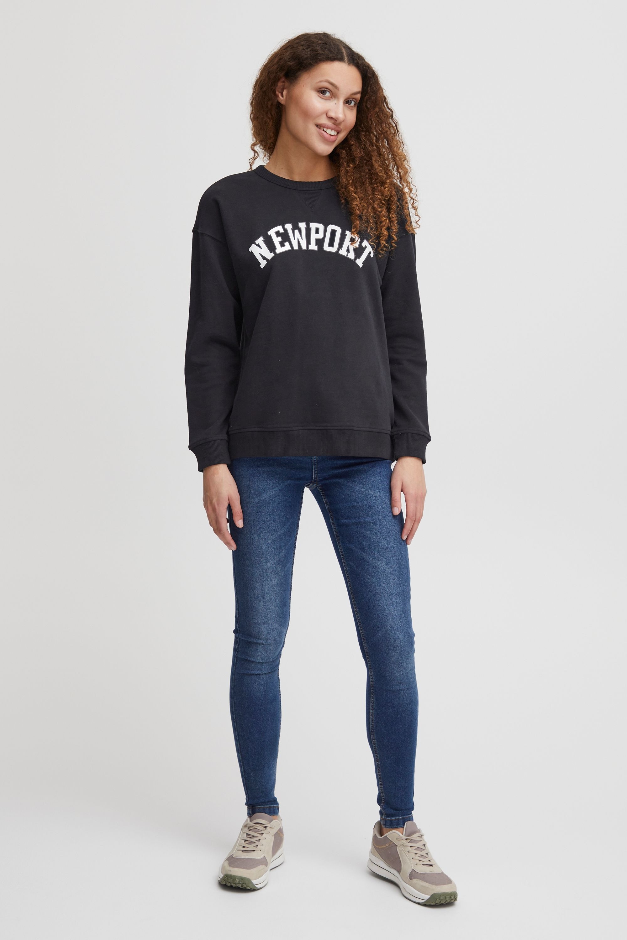 OXMO Sweatshirt »Sweatshirt OXColeen«