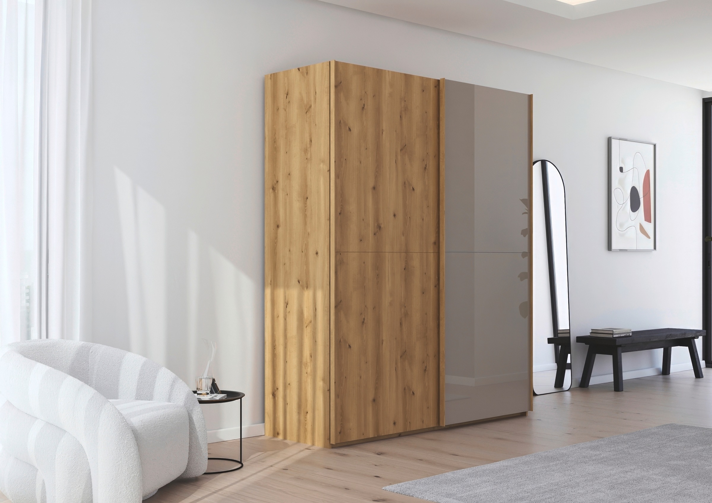 rauch Schwebetürenschrank »Kleiderschrank Schrank Garderobe Schlafzimmerschrank SCALE-WOOD« edle geteilte Front in massiver Asteiche mit Glastüren MADE IN GERMANY