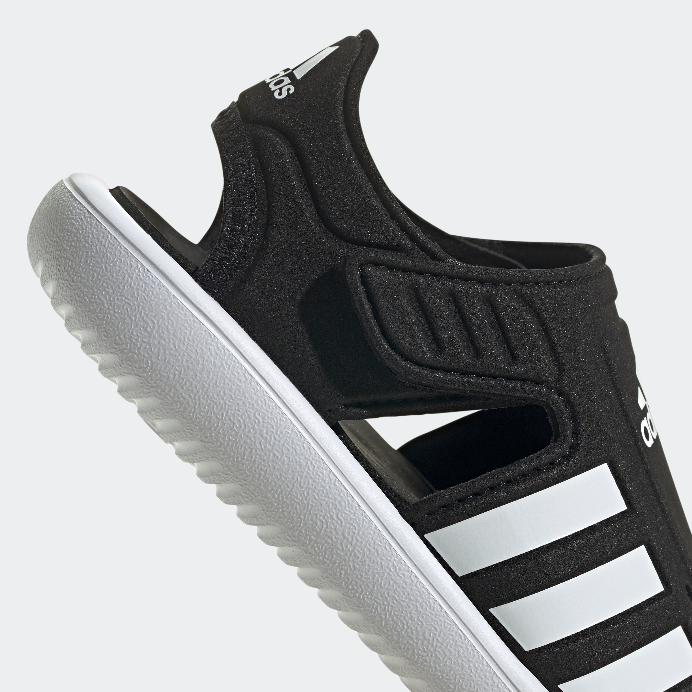 adidas Sportswear Badesandale »SUMMER CLOSED TOE WATER SANDALE«, mit Klettverschluss