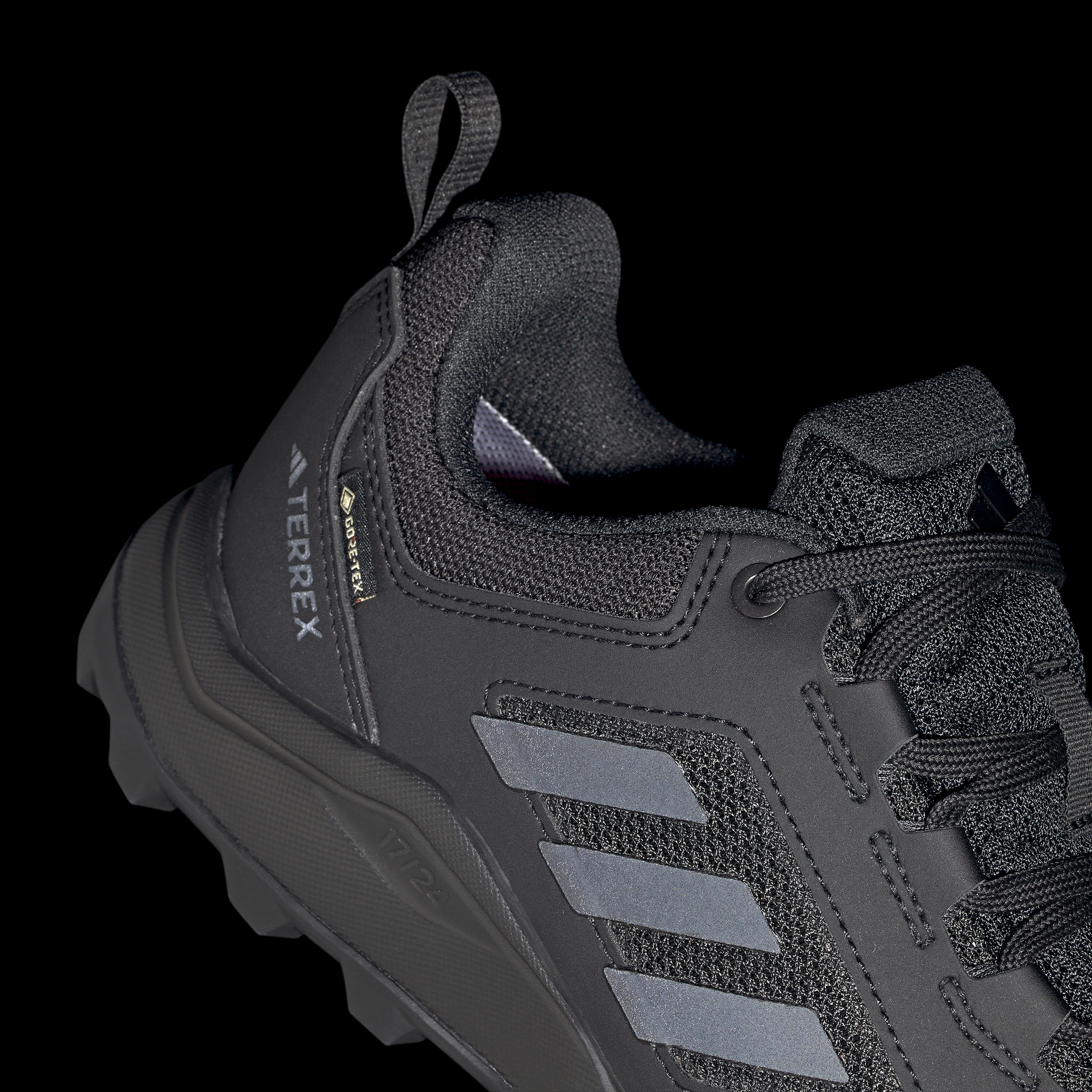 adidas TERREX Trailrunningschuh »TRACEROCKER 2.0 GORE-TEX TRAILRUNNING«