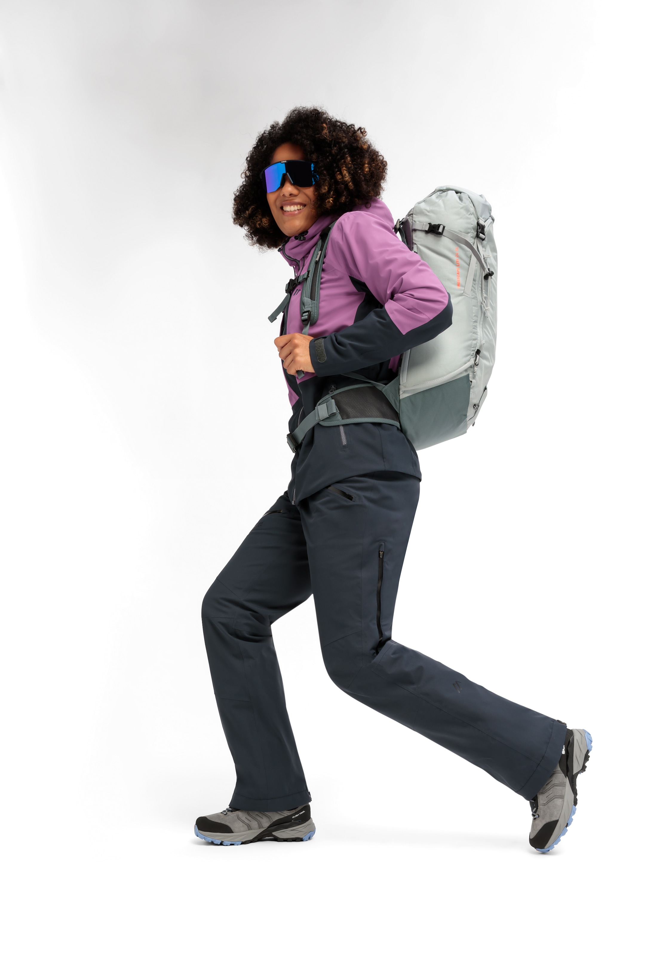 Maier Sports Funktionsjacke »Lindon W« Damen Outdoorjacke, wasserdicht, RV-Taschen, Kapuze