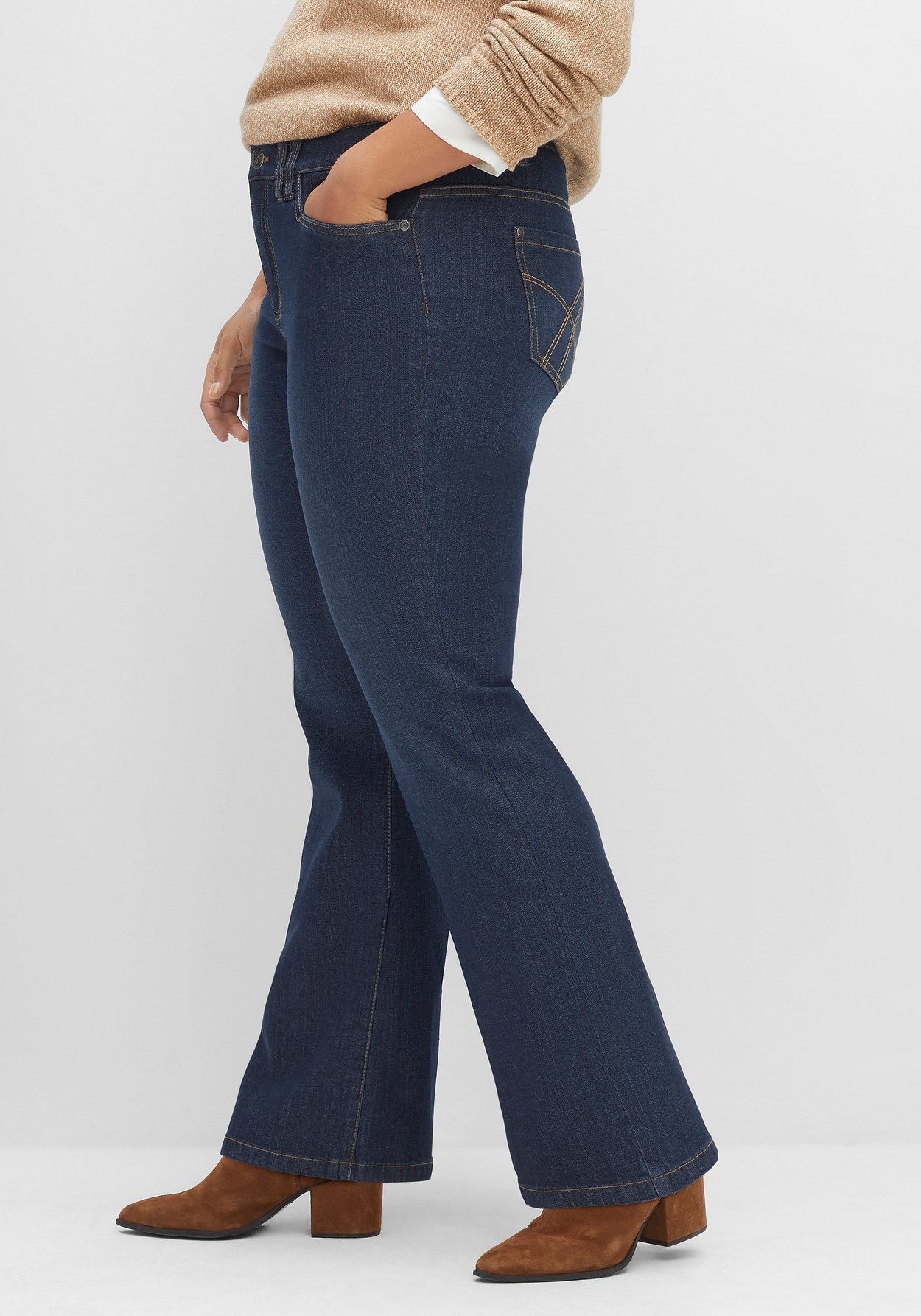 Sheego Bootcut-Jeans »Jeans mit Kontrastnähten«