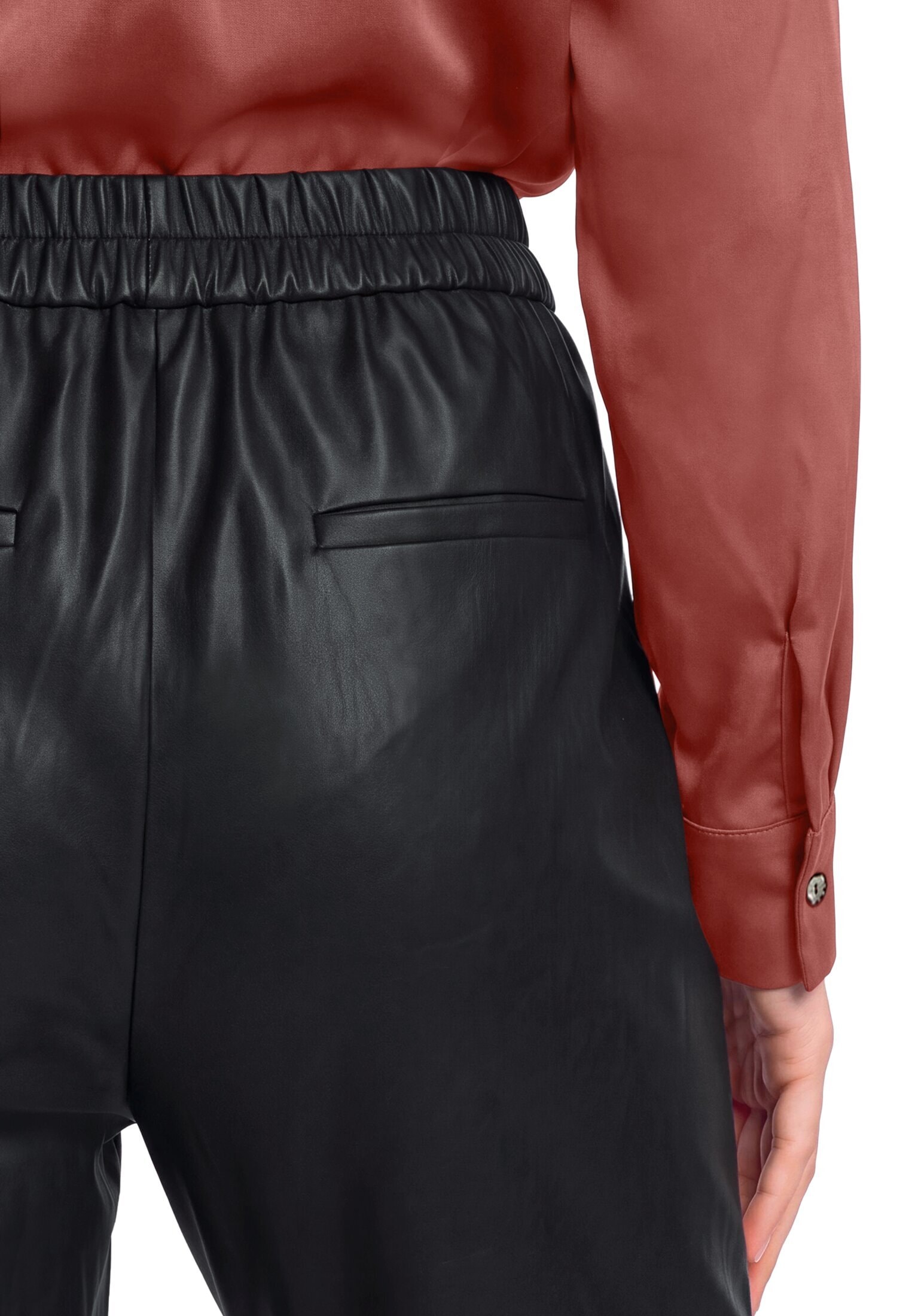Betty&Co Lederimitathose »Kunstleder-Hose mit elastischem Bund«