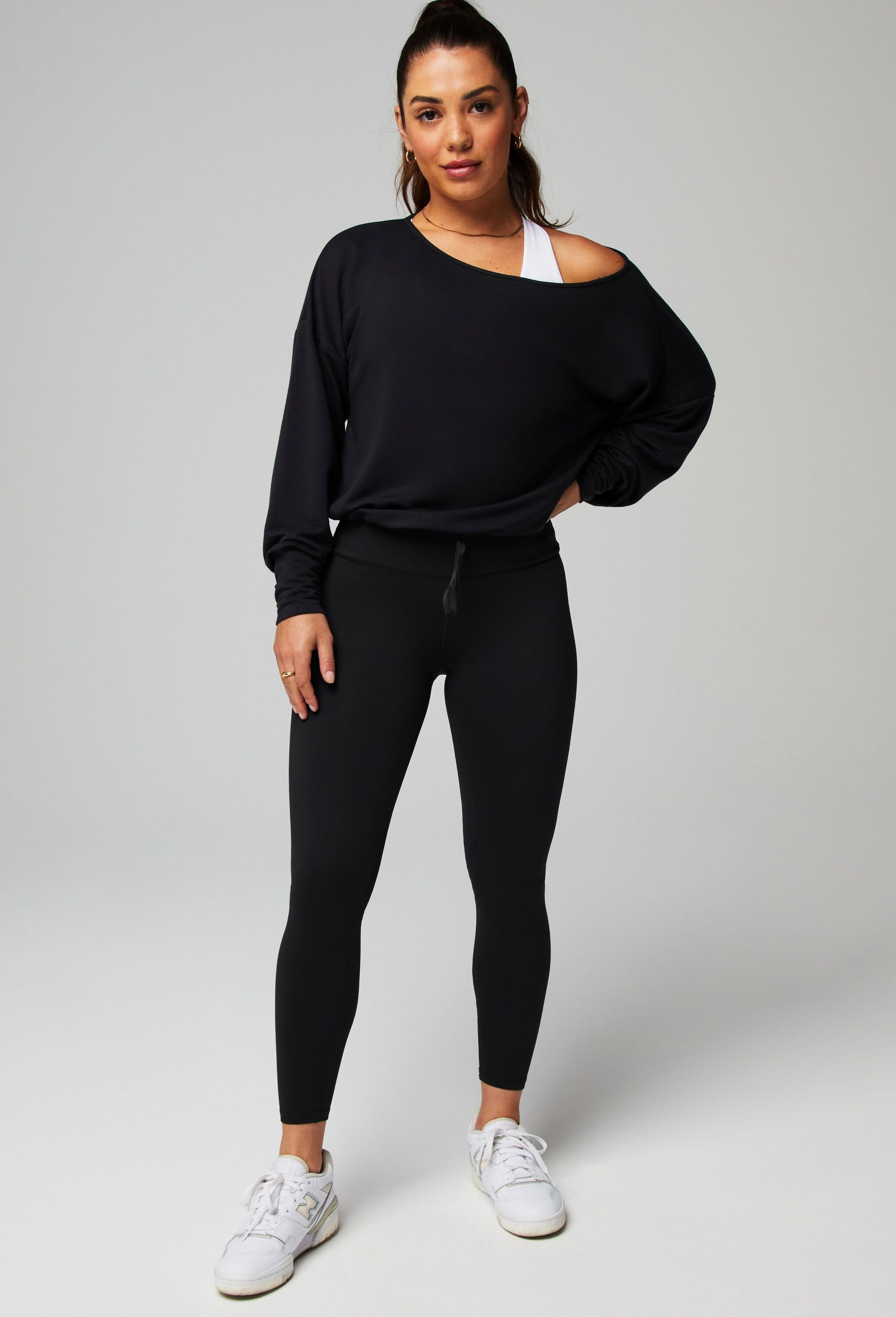 Fabletics Leggings »Fabletics LEGGINGS BOOST-POWERHOLD-7-8-HIGH-WAIST-LEGGINGS«  Mit verdeckten Taschen und Schnürdetails