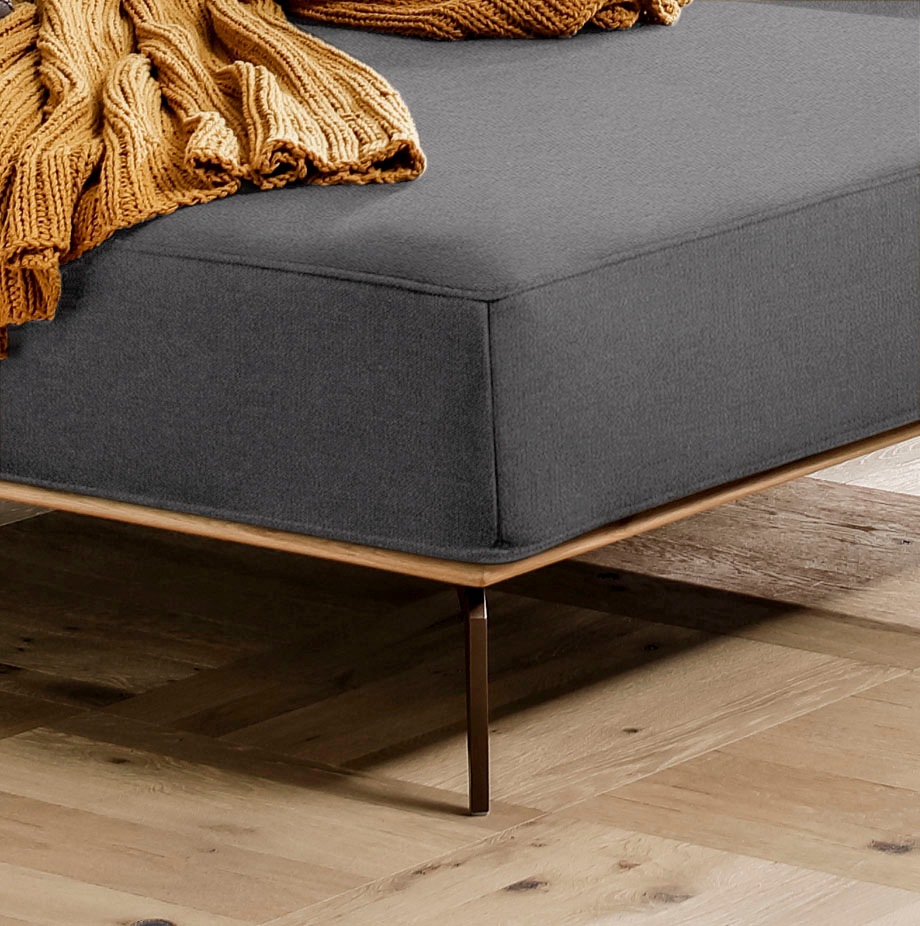 W.SCHILLIG Ecksofa »run, Designsofa mit tollem Sitzkomfort, bequem, L-Form«, mit Holzsockel, Füße in Bronze pulverbeschichtet, Breite 319 cm