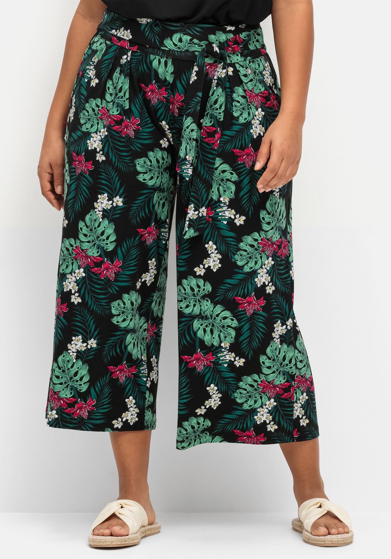 Sheego Culotte »Sommerhose mit tropischem Print«