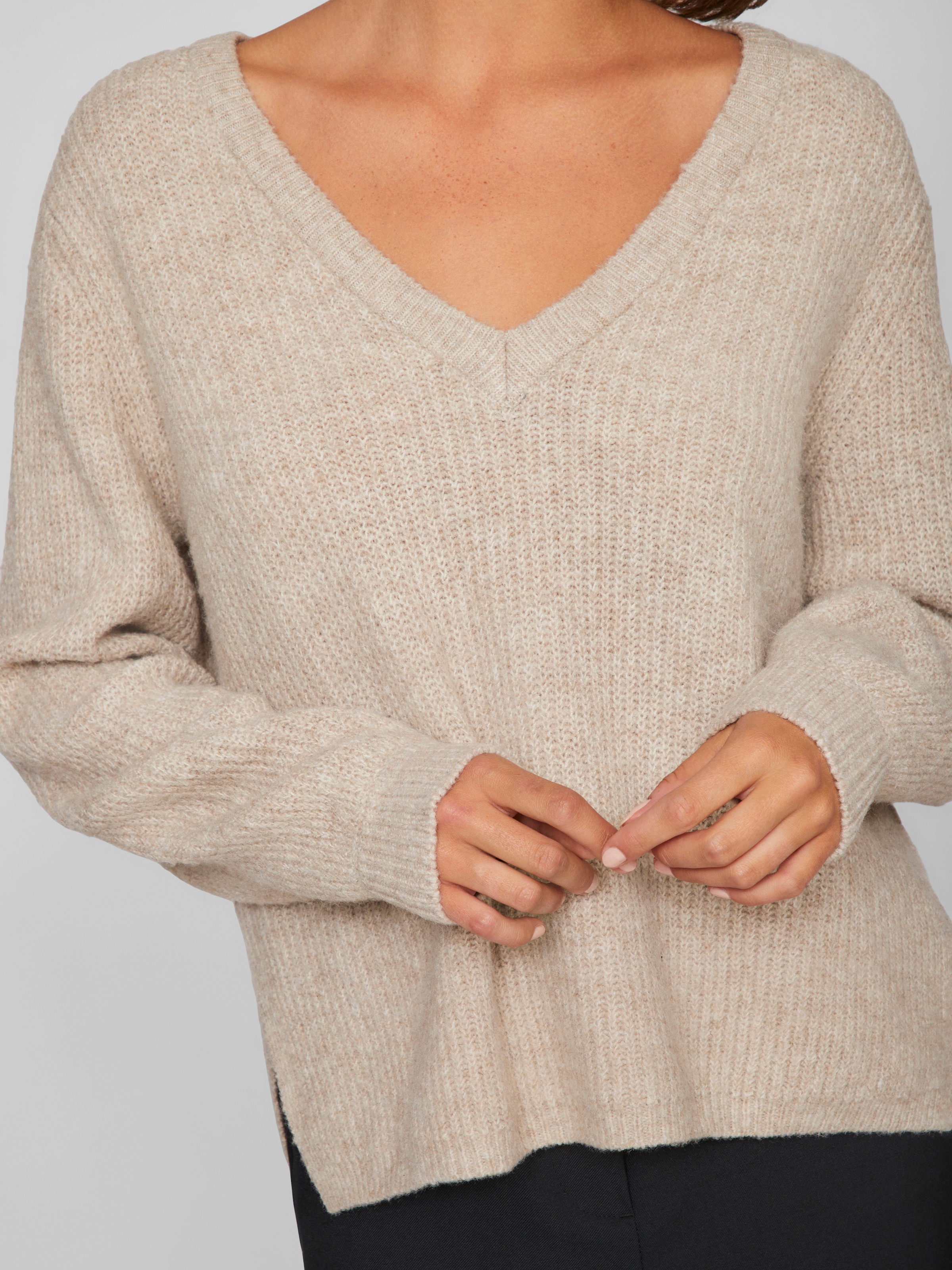 Vila V-Ausschnitt-Pullover »VIBELUNA V-NECK REV L/S KNIT TOP - NOOS«