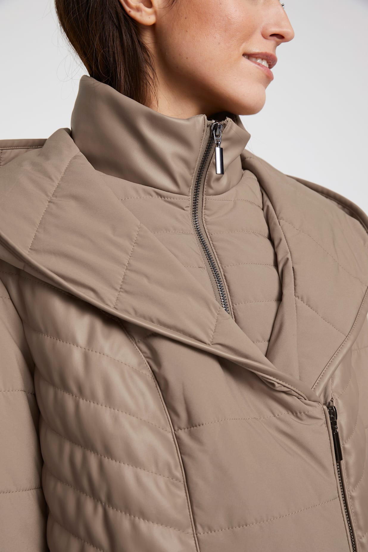 heine Steppjacke mit Kapuze