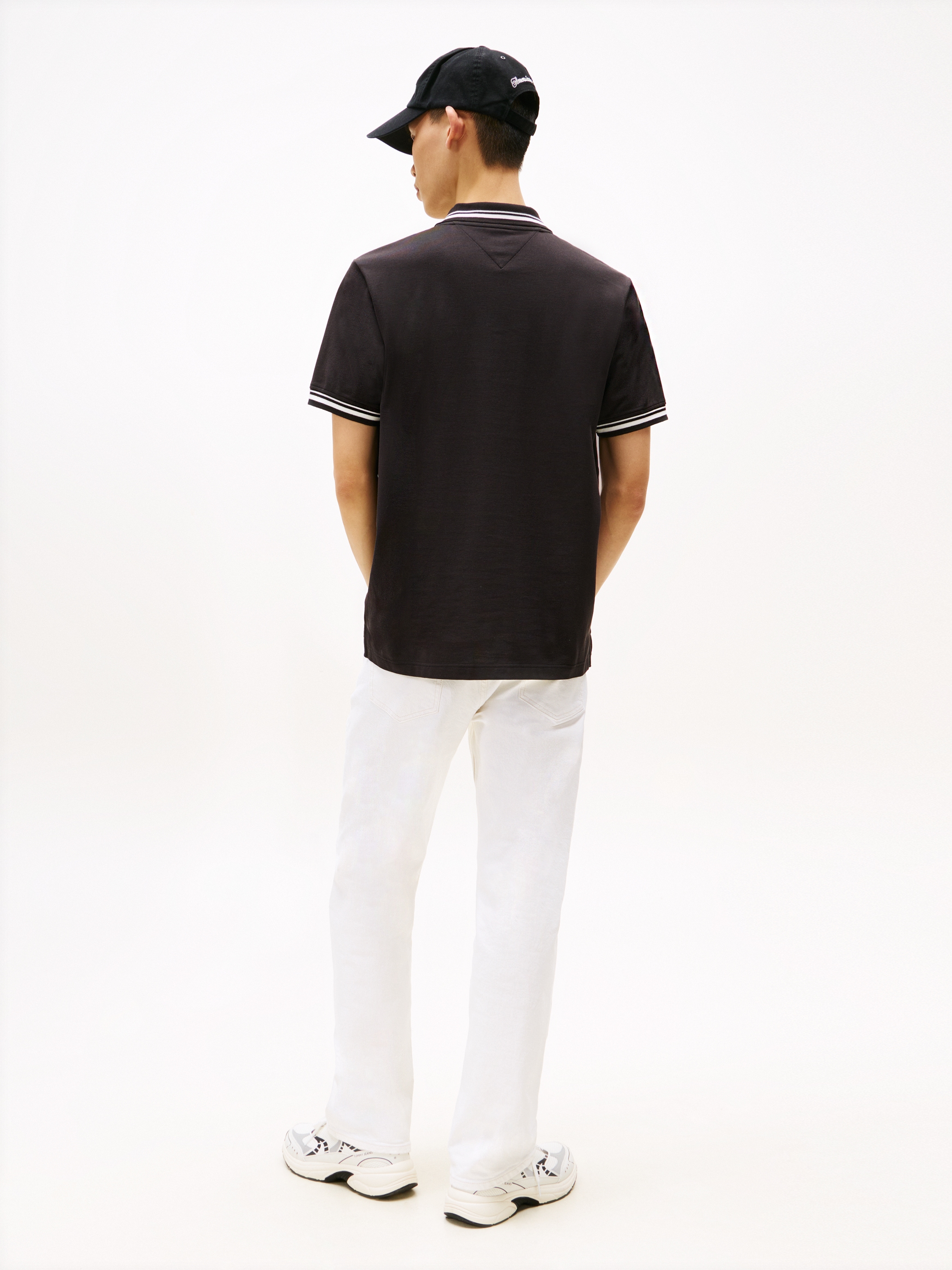 Tommy Jeans Poloshirt »TJM REG TIPPED POLO EXT«, Mit Rundhalsausschnitt