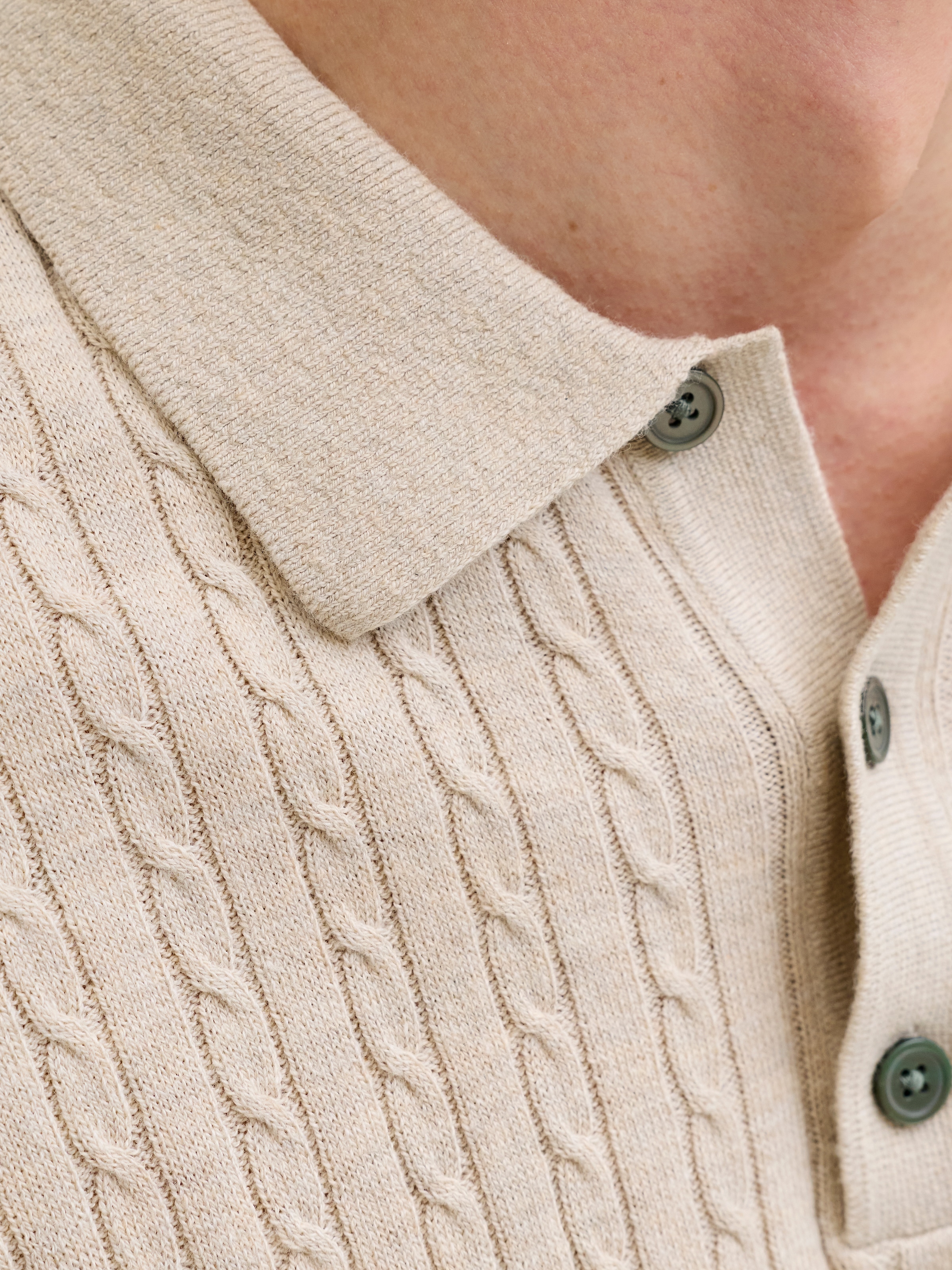 Jack & Jones Polokragenpullover »JJEEMIL KNIT CABLE POLO SS LN« mit Polokragen