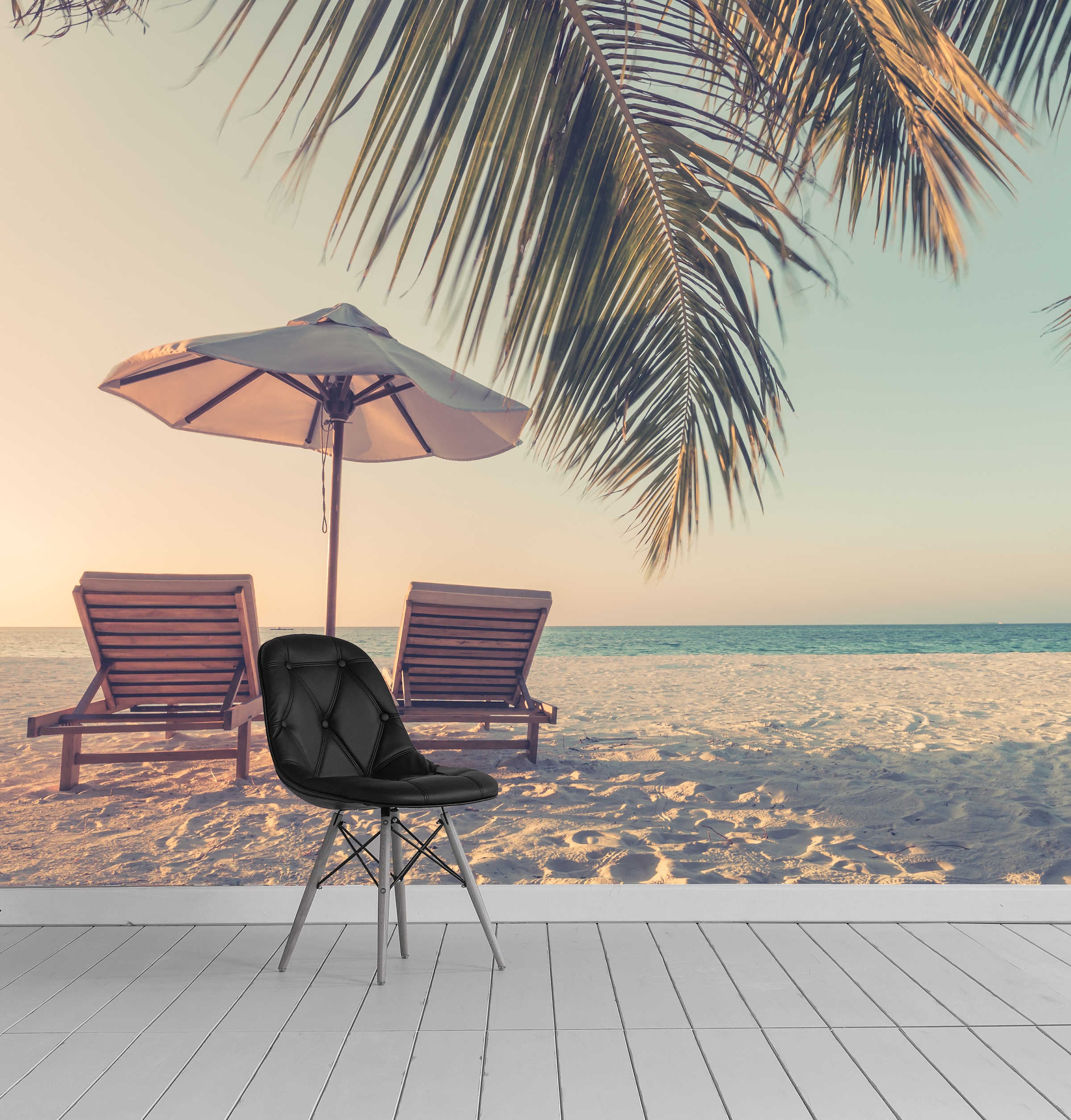 queence Fototapete "Strandliegen am Meer" Meer  Motiv  Strand  bedruckt  natürlich  realistisch glatt Wandpaneele, selbstklebend, Tapete, Sticker, Wanddeko, XXL-Fotomotiv