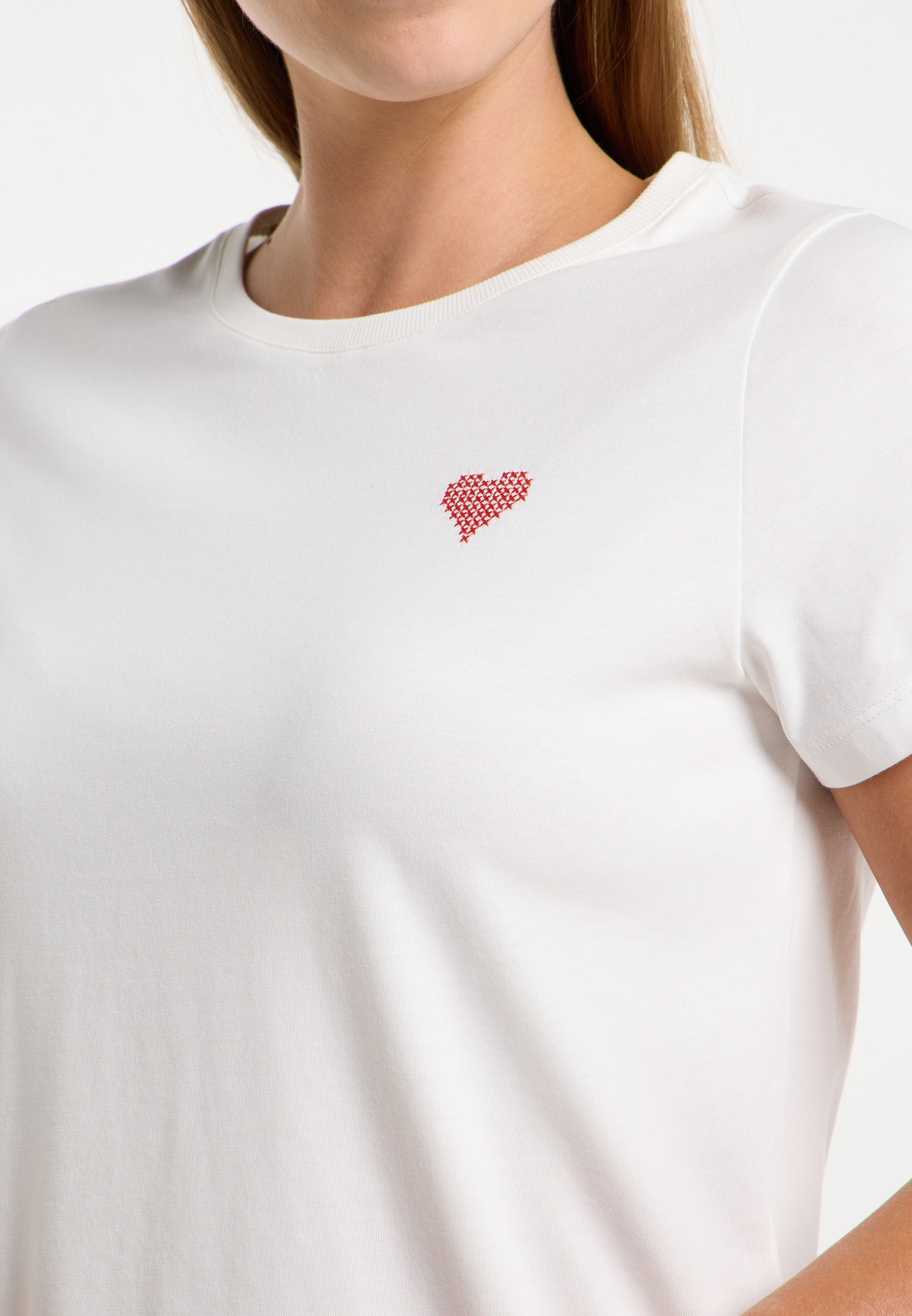 Ragwear Kurzarmshirt »ADORI A« mit Rundhalsausschnitt, ohne Verschluss, aus Baumwolle und Polyester