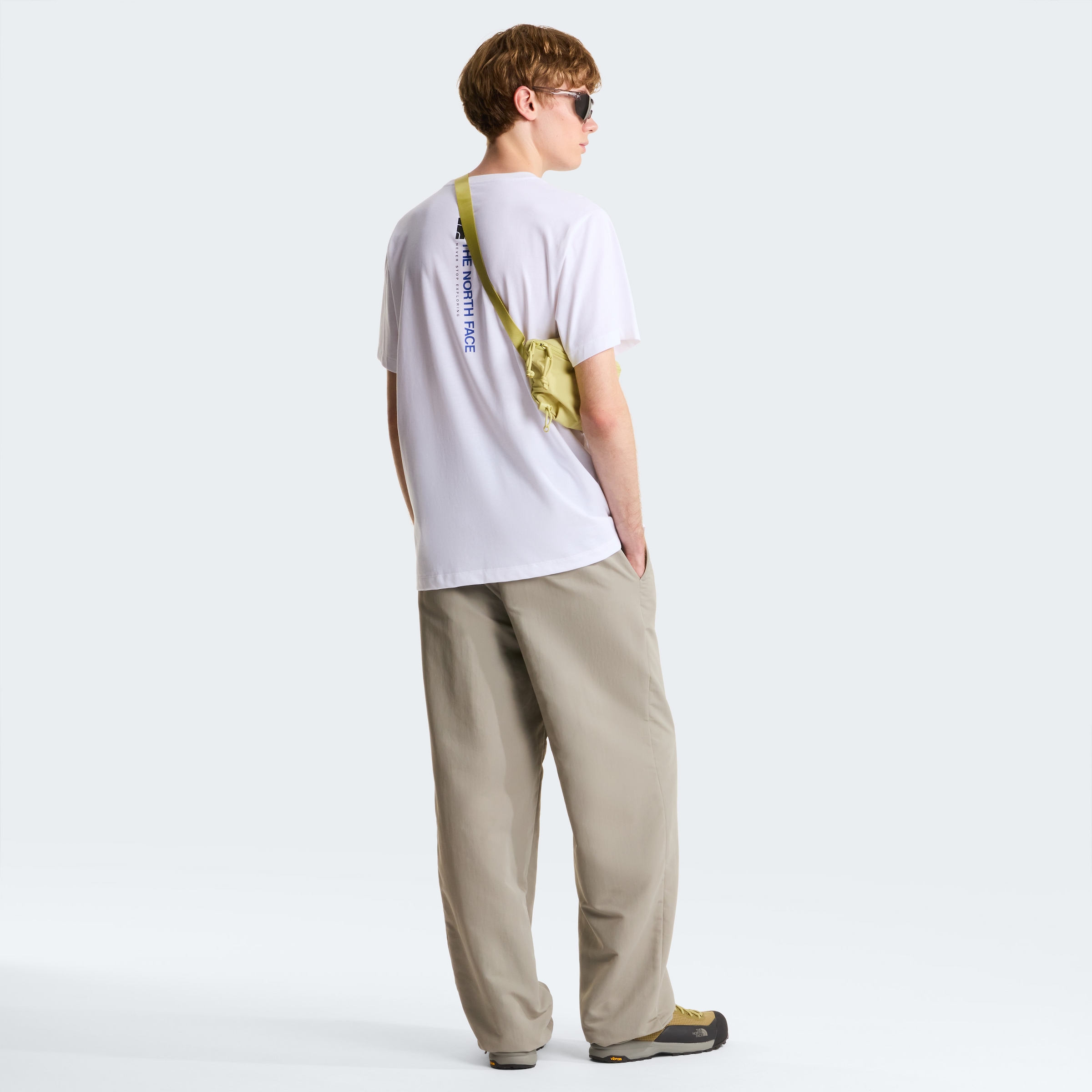 The North Face T-Shirt »M VERTICAL REGULAR SHORT SLEEVE TEE-GRAPHIC« normale Passform, kurze Ärmel, für Sportmode und Outdoormode