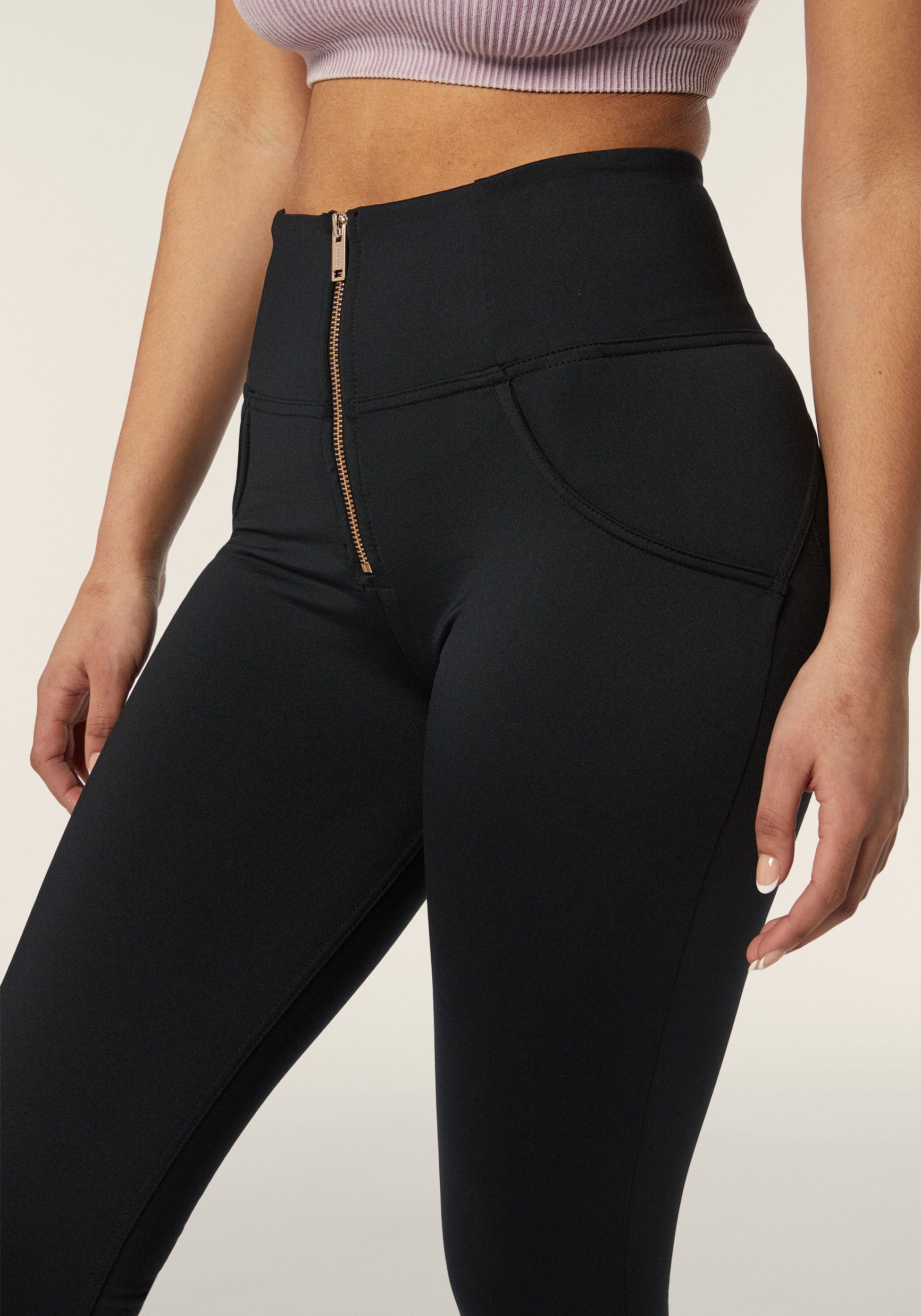 Freddy Leggings »WRUP SUPERSKINNY HIGHWAIST«, mit Lifting & Shaping Effekt
