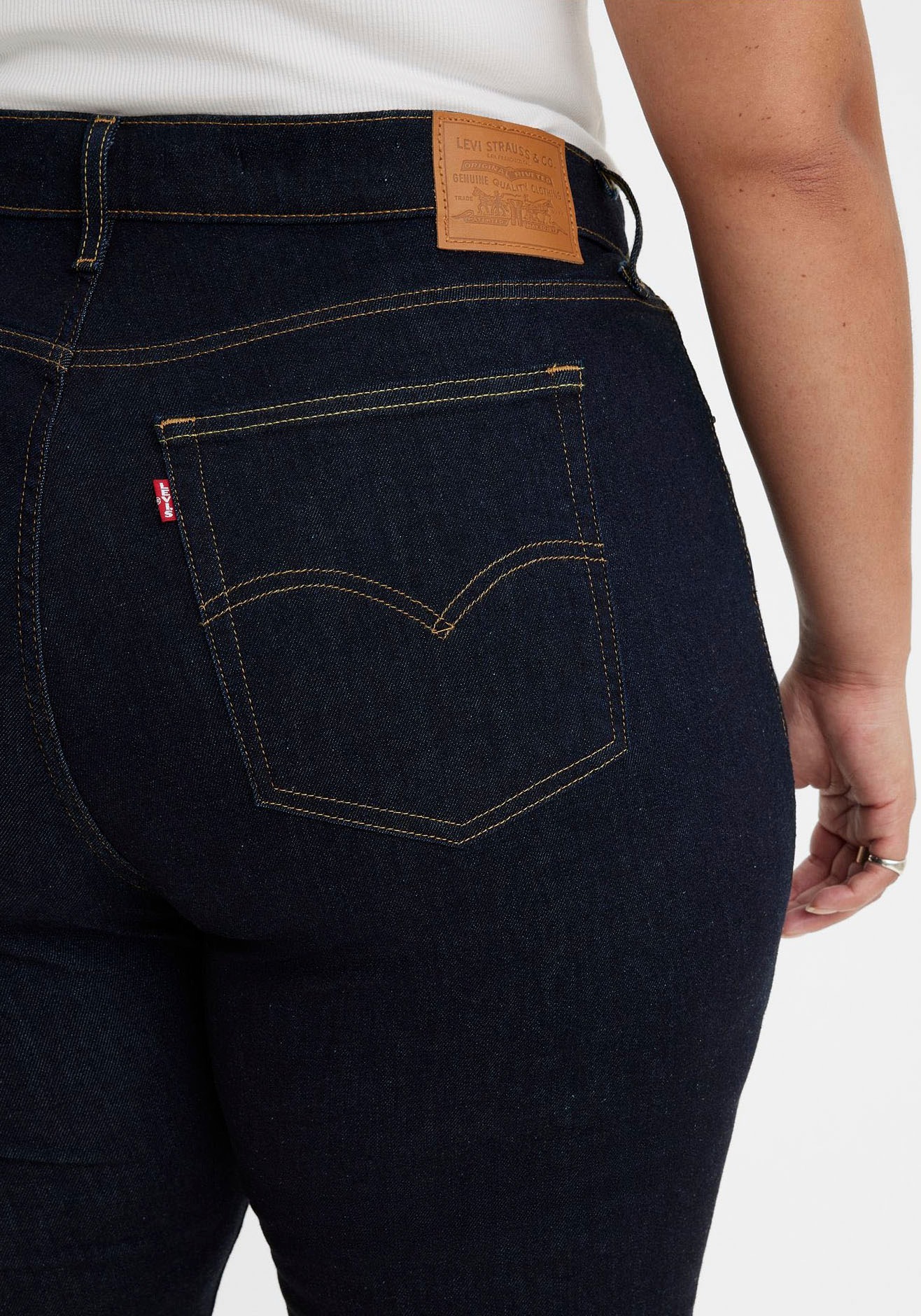 Levi's® Plus Skinny-fit-Jeans »721 PL HI RISE SKINNY«, sehr figurbetonter Schnitt