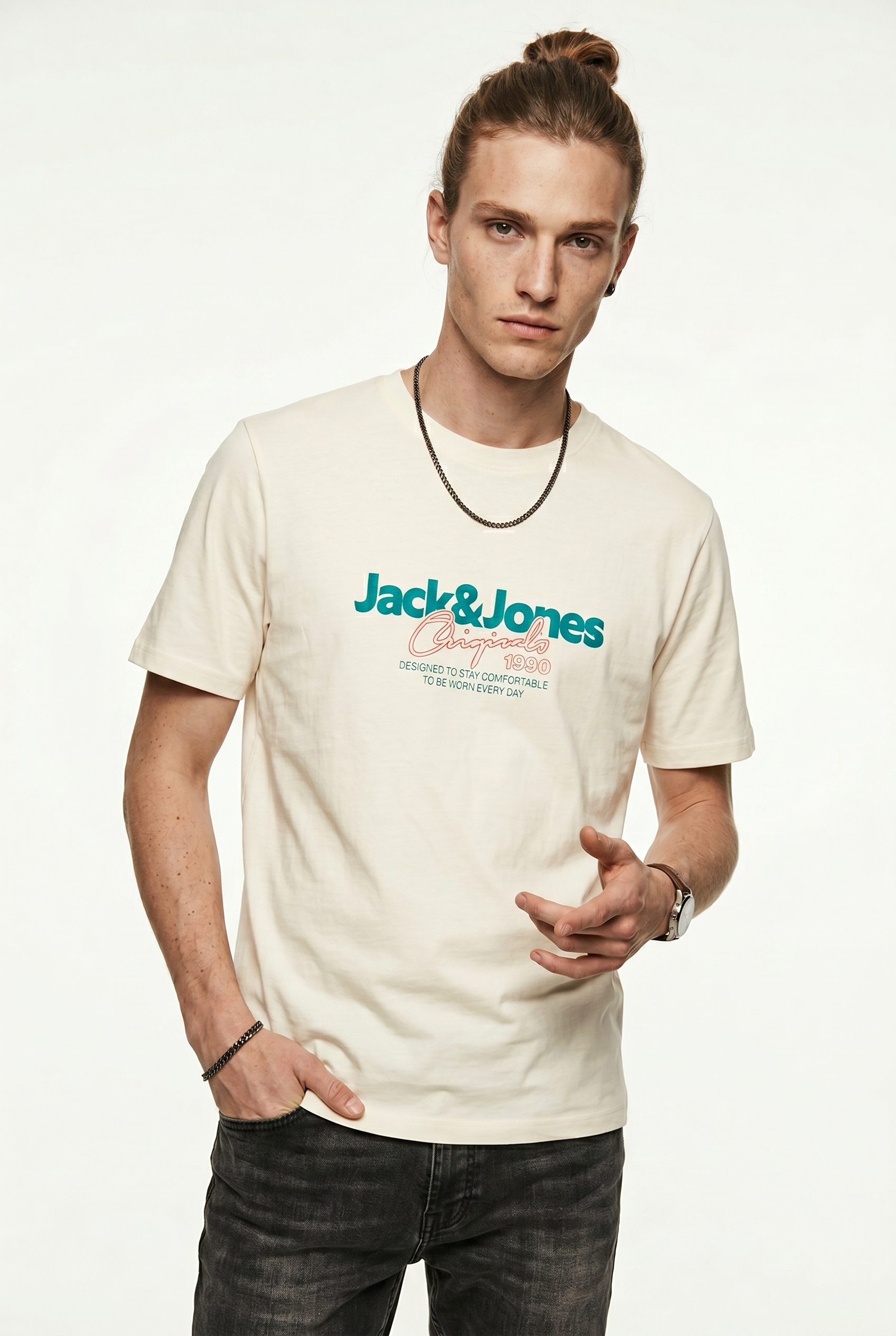 Jack & Jones T-Shirt »JORCASSIS TEE SS CREW NECK FST« mit Logo Schriftzug