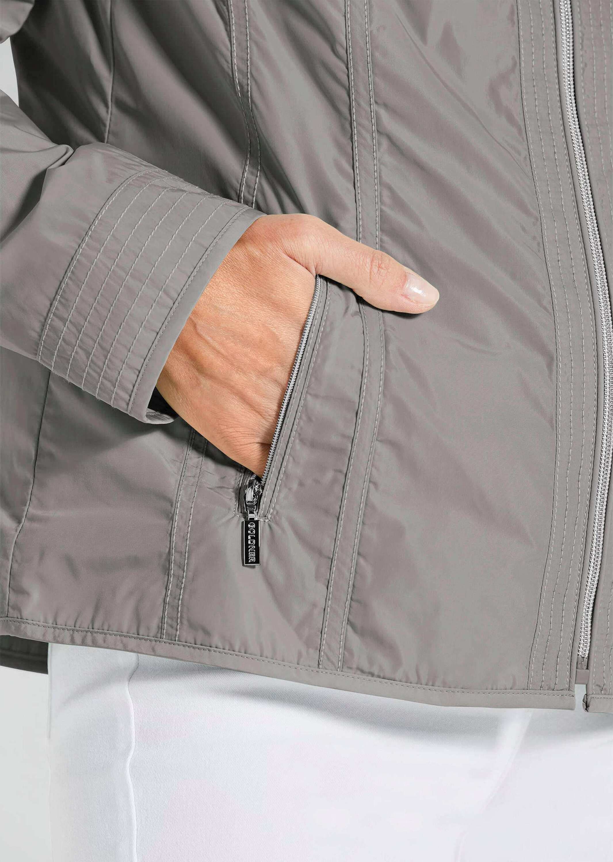 GOLDNER Blouson »Kurzgröße Sportive Übergangsjacke mit Stehkragen«