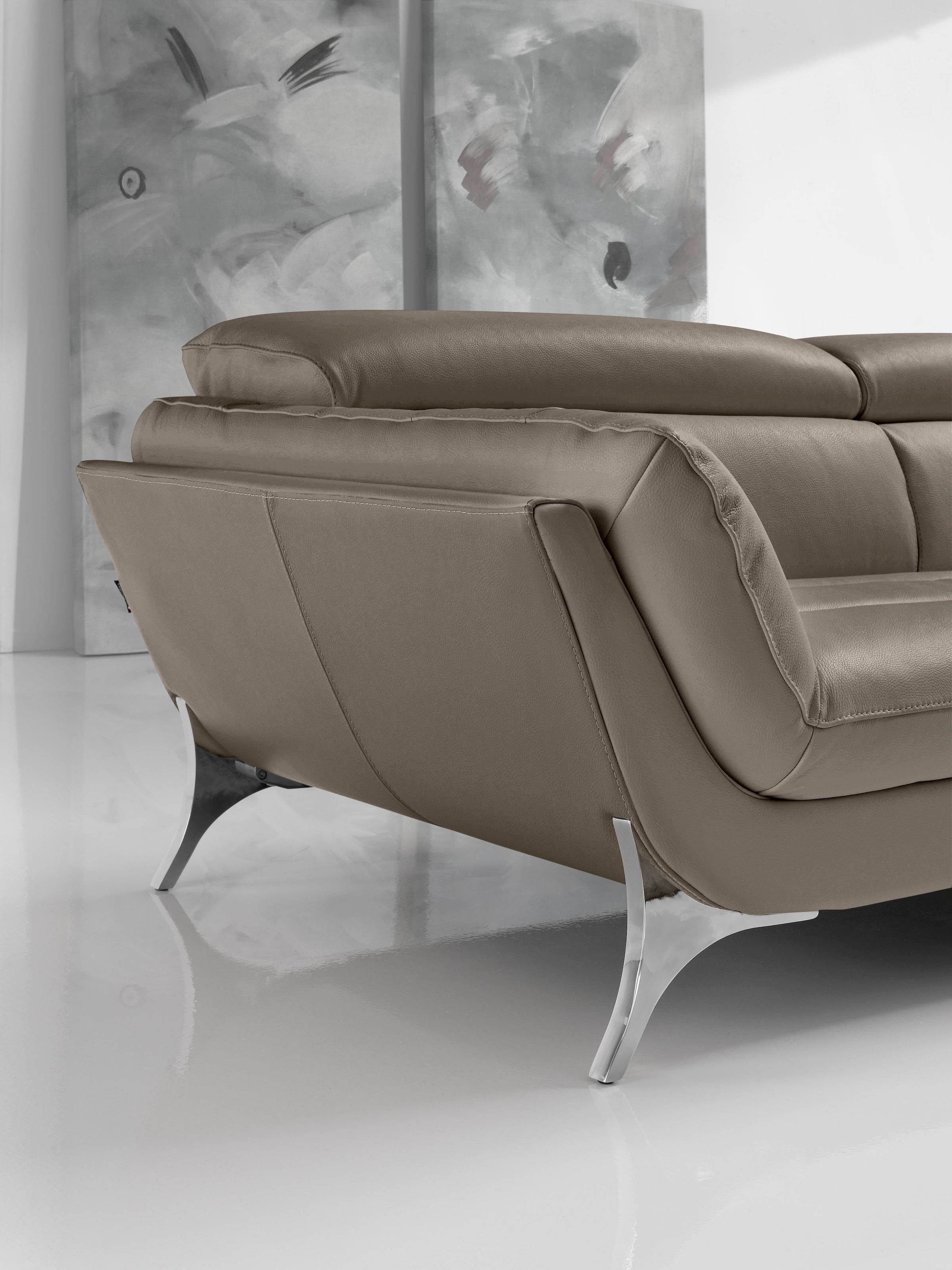 Egoitaliano 2,5-Sitzer »Sueli, extravagantes Design und erstklassiger Sitzkomfort,« Bezug Leder, inklusive Kopfteilverstellung