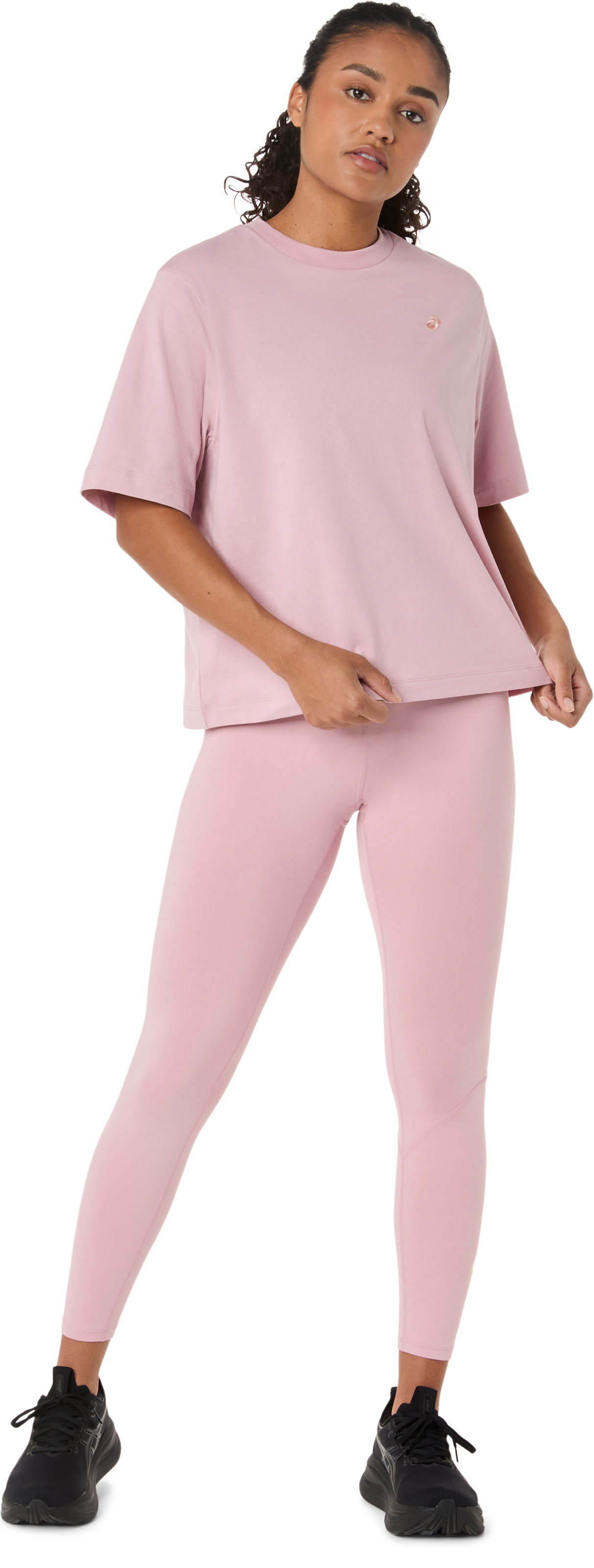 Asics Trainingsshirt »ASICS SPIRAL EMBROIDERY RELAXED TEE« lockere Passform, sportlicher Stil, aus strapazierfähigem Polyester