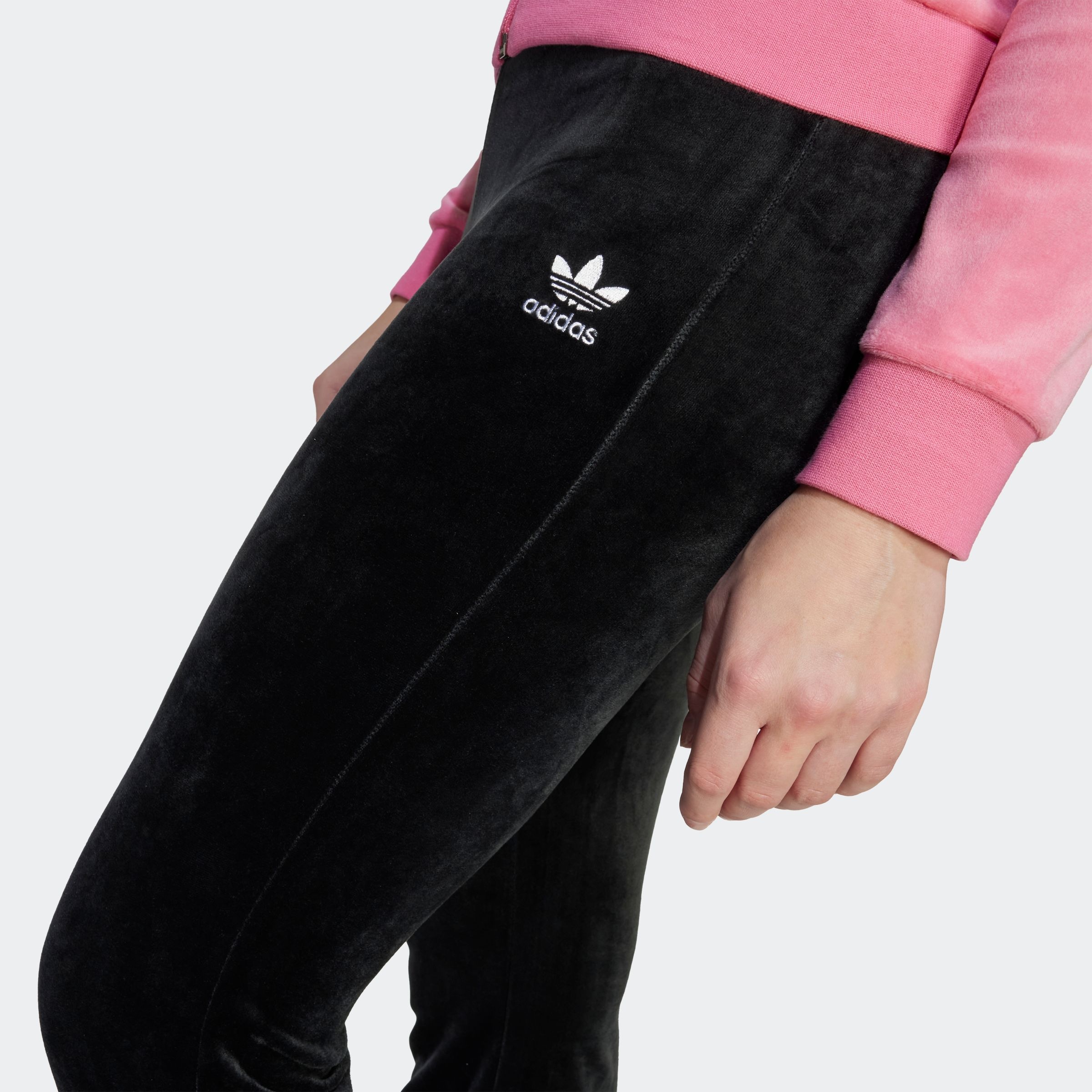adidas Originals Sporthose »VELOUR PANTS«, (1 tlg.)
