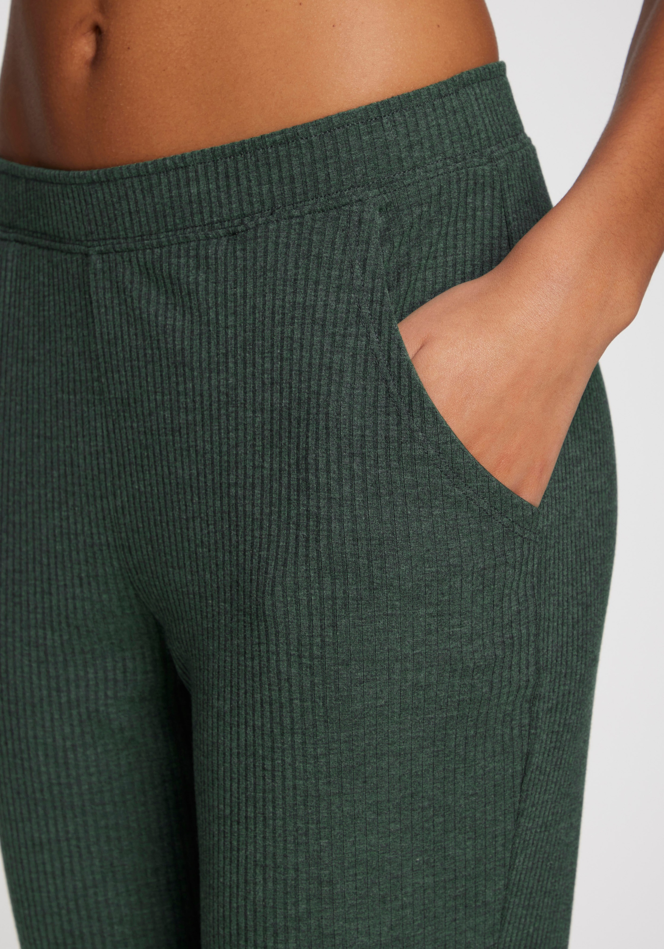 s.Oliver Pyjamahose, Aus weicher Rippqualität