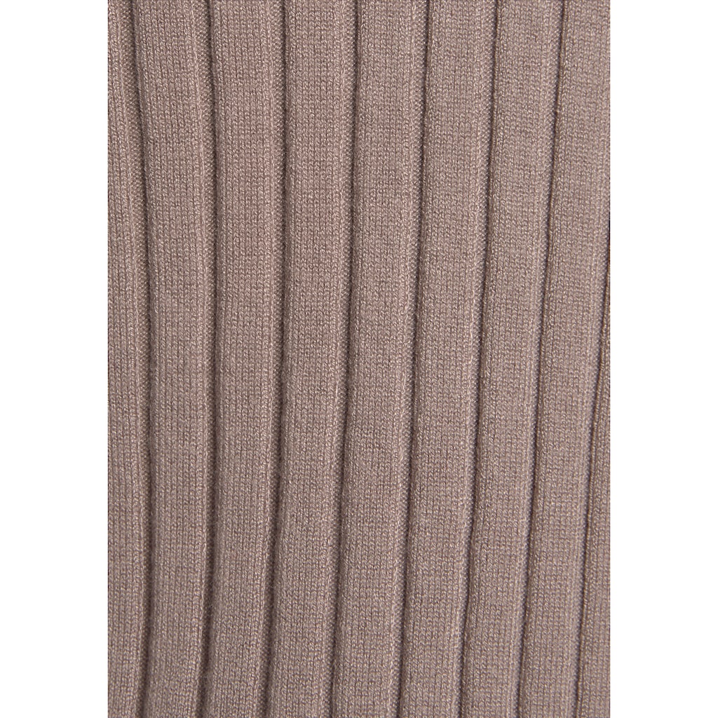 LASCANA Kurzarmpullover, aus weichem Rippstrick, dünner Strickpullover mit Schlitz im Rücken
