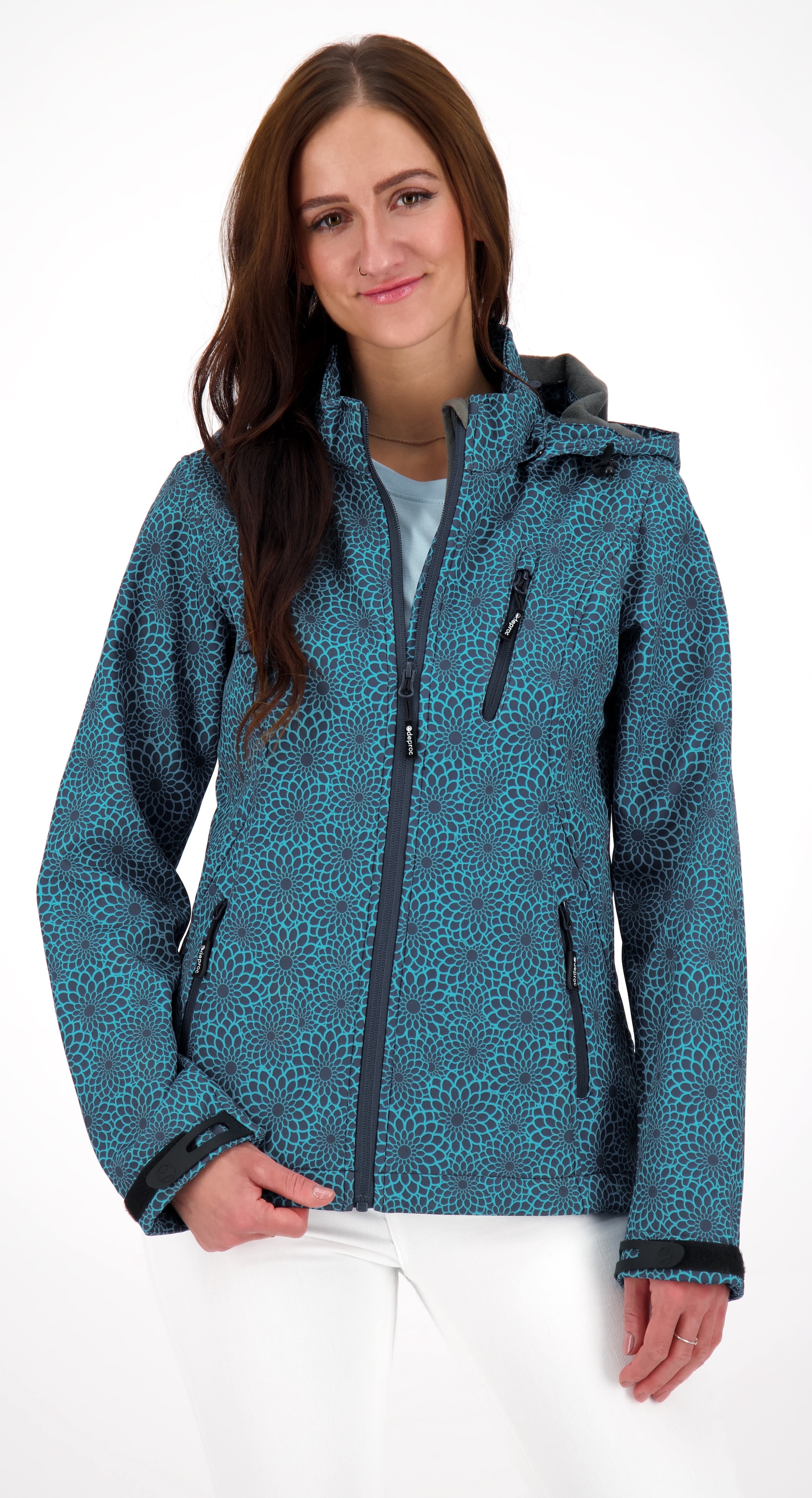 DEPROC Active Softshelljacke »SHELBY PEAK DC«, leichte Softshelljacke mit All-Over-Print und abnehmbarer Kapuze