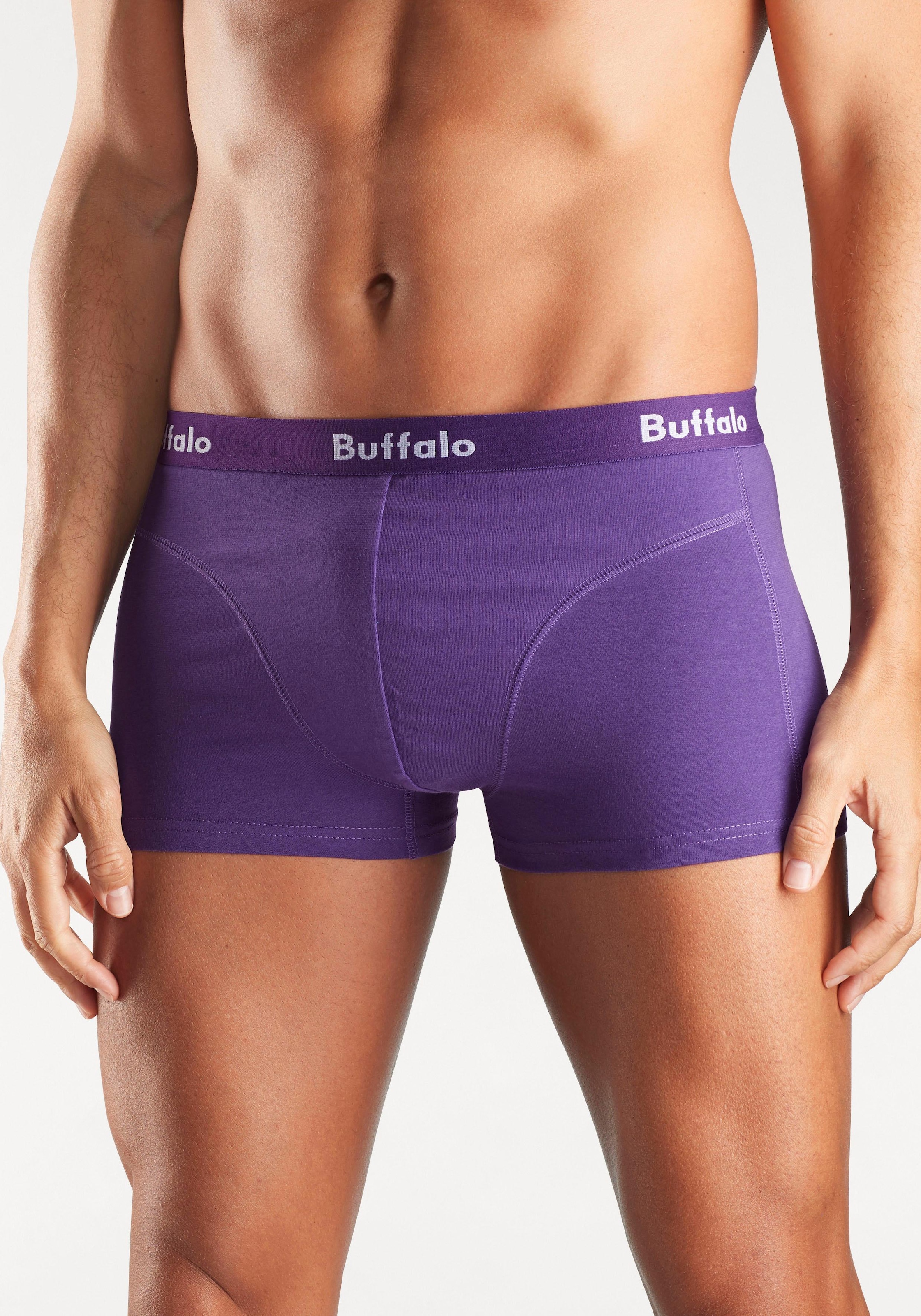 Buffalo Boxershorts, (Packung, 3 St.), in Hipster-Form mit Overlock-Nähten vorn