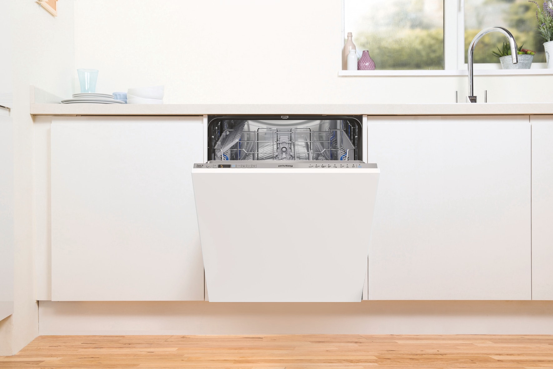 Privileg vollintegrierbarer Geschirrspüler »P0I ECO 2D541 S« 14 tlg. Maßgedecke Fast&Clean 28’ – das effektive Reinigungsprogramm unter 28 Minuten