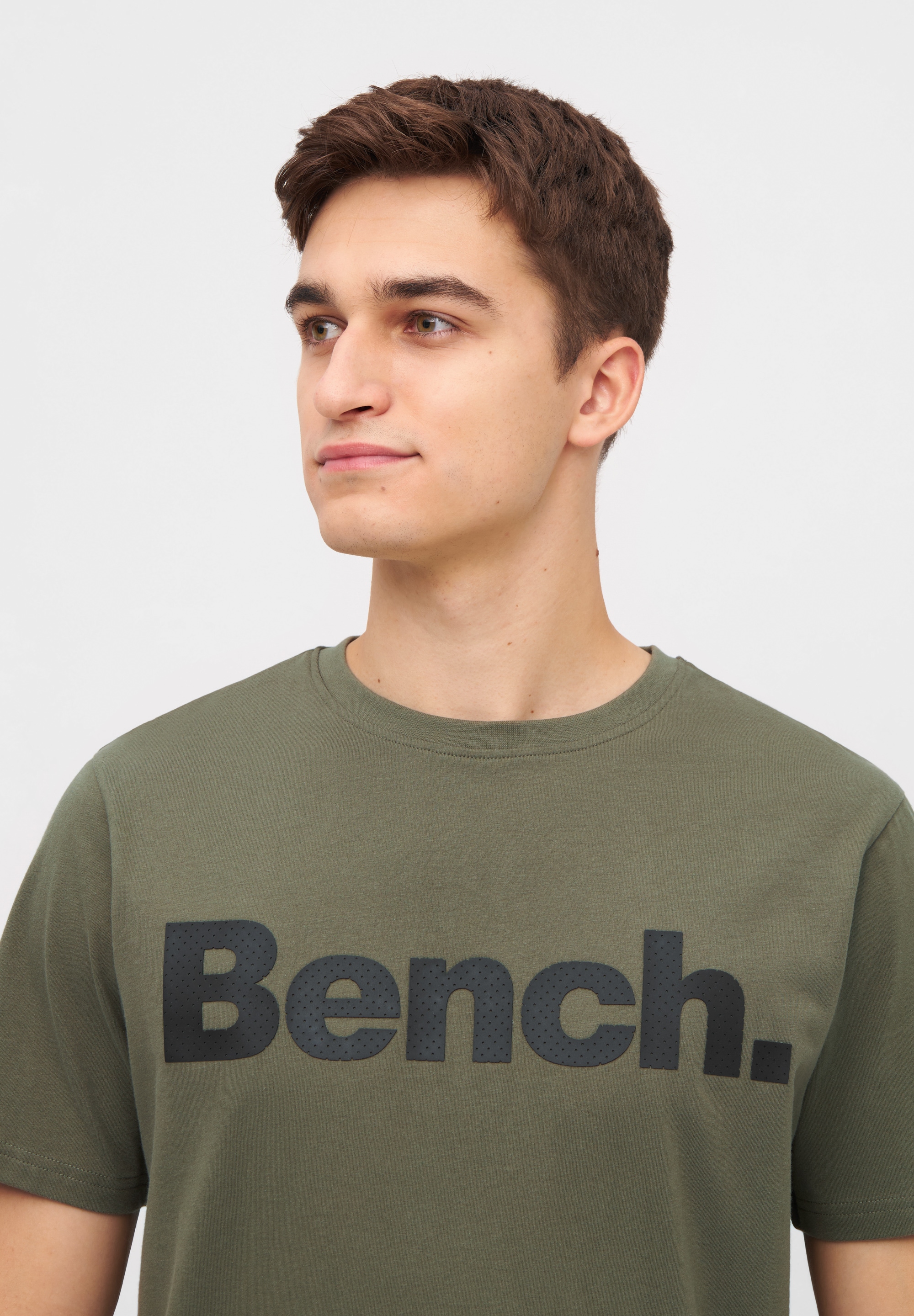 Bench. T-Shirt »LEANDRO«