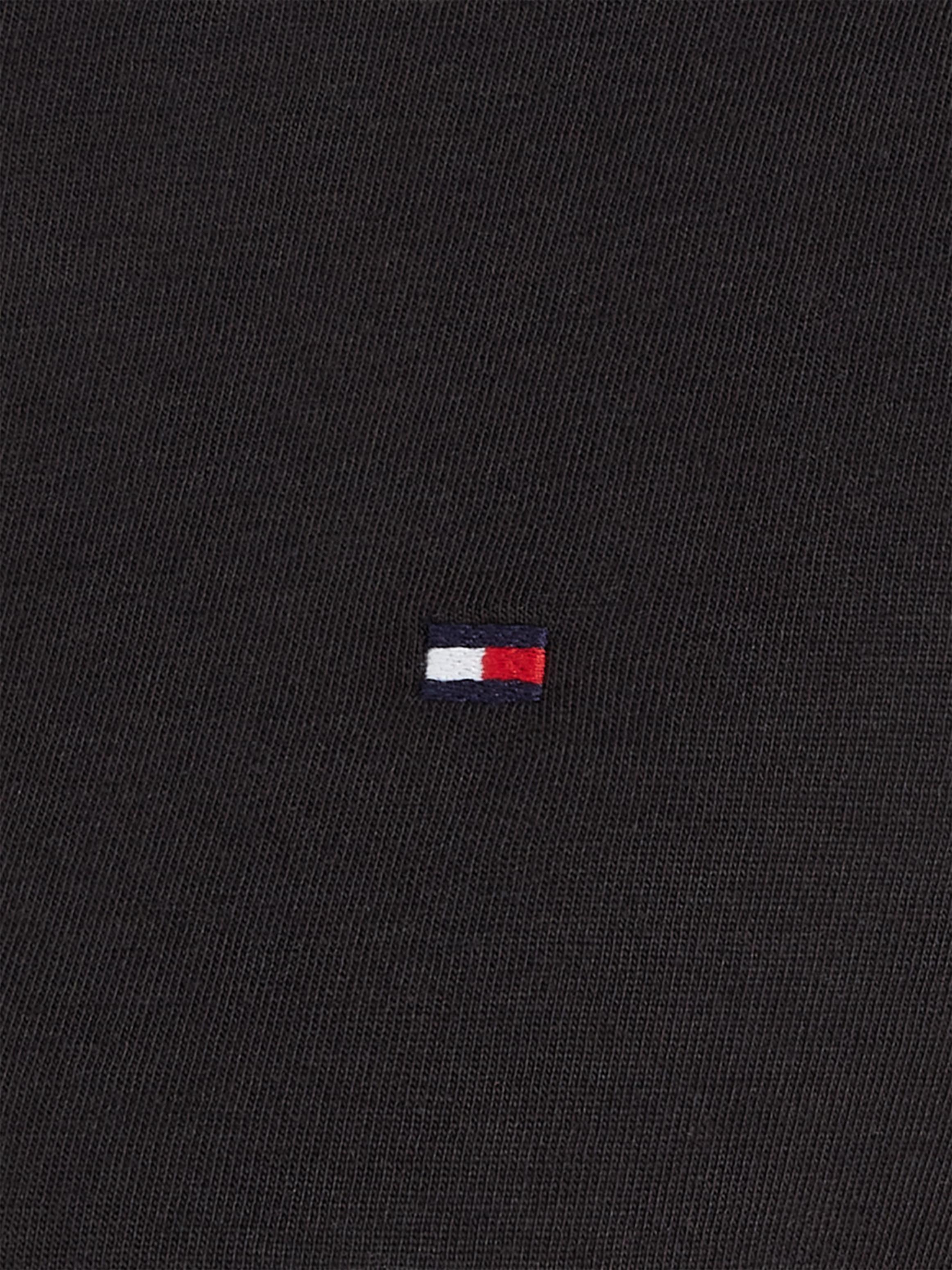 Tommy Hilfiger T-Shirt »HERITAGE CREW NECK TEE«, mit Tommy Hilfiger Logo-Flag auf der Brust