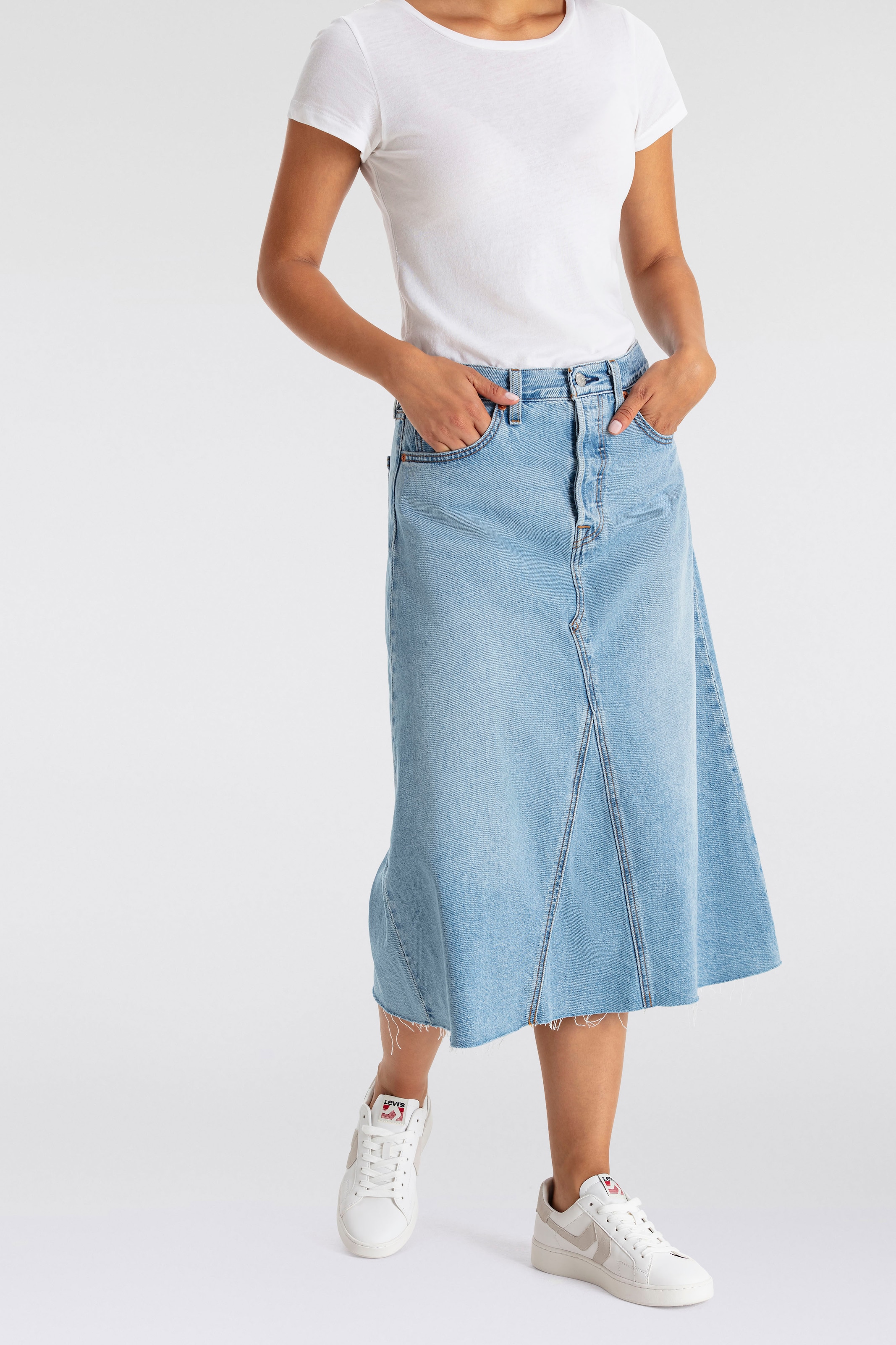 Levi's® Jeansrock »HR A LINE DECON SKIRT«, in trendy Midi-Länge mit ausgefranster Kante