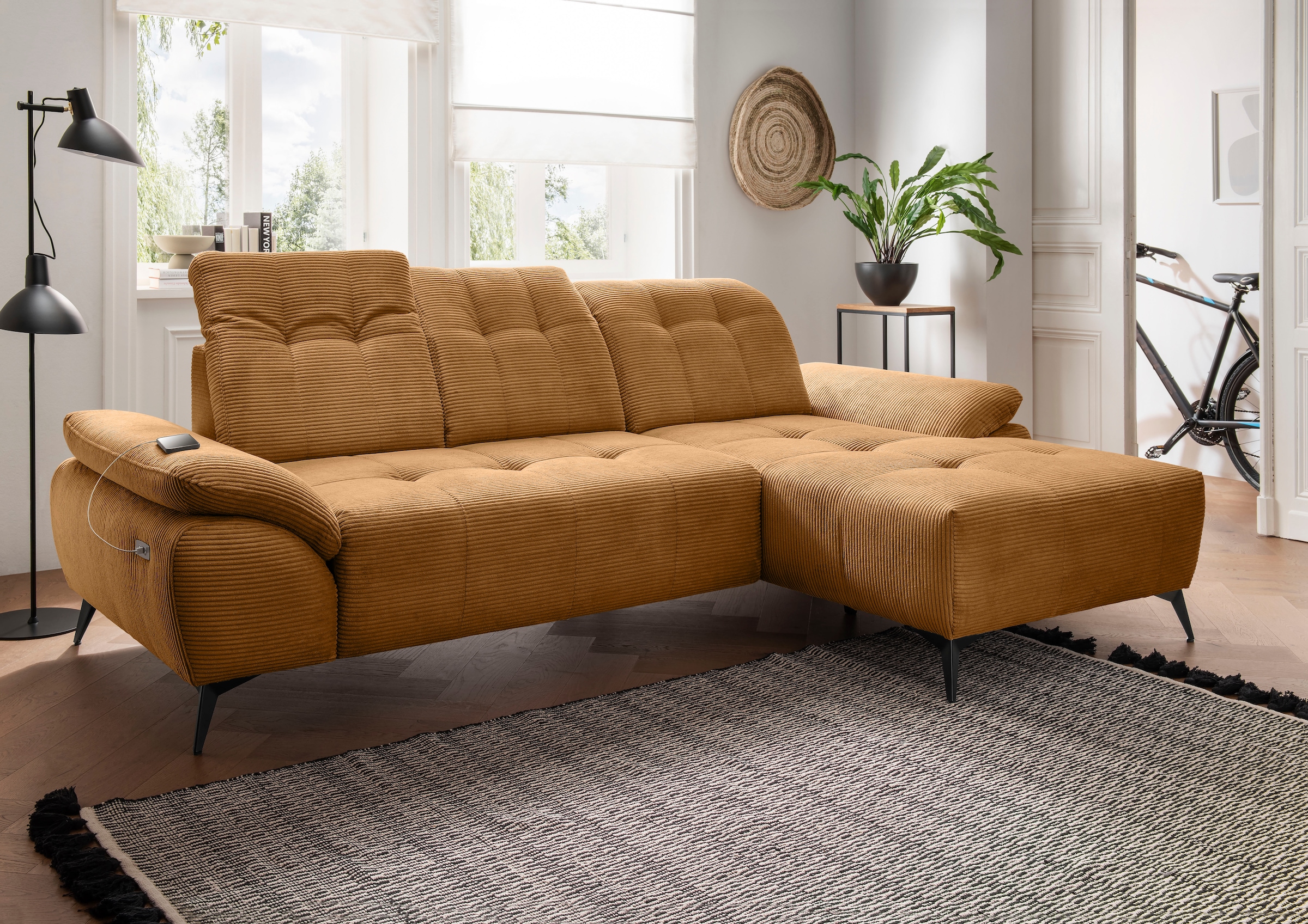 Home affaire Ecksofa »Lazio modern und bequem, schmale Armlehnen, tolle Detailverarbeitung« zwei verschiedene Fußfarben wählbar