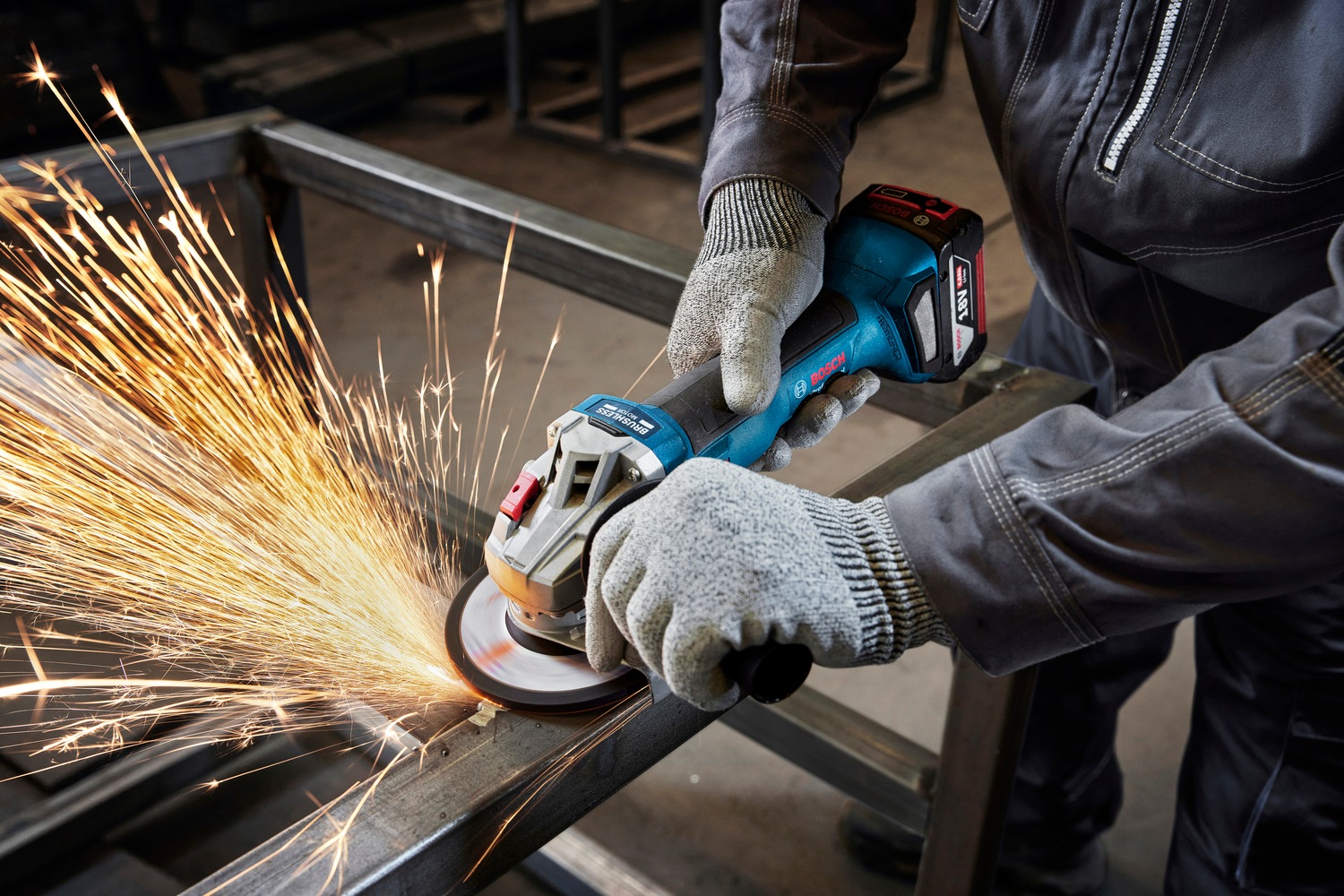 Bosch Professional Akku-Winkelschleifer »»GWS 18V-8««, Inkl. 2x Akku GBA 18V 5,0Ah, in L-BOXX 136