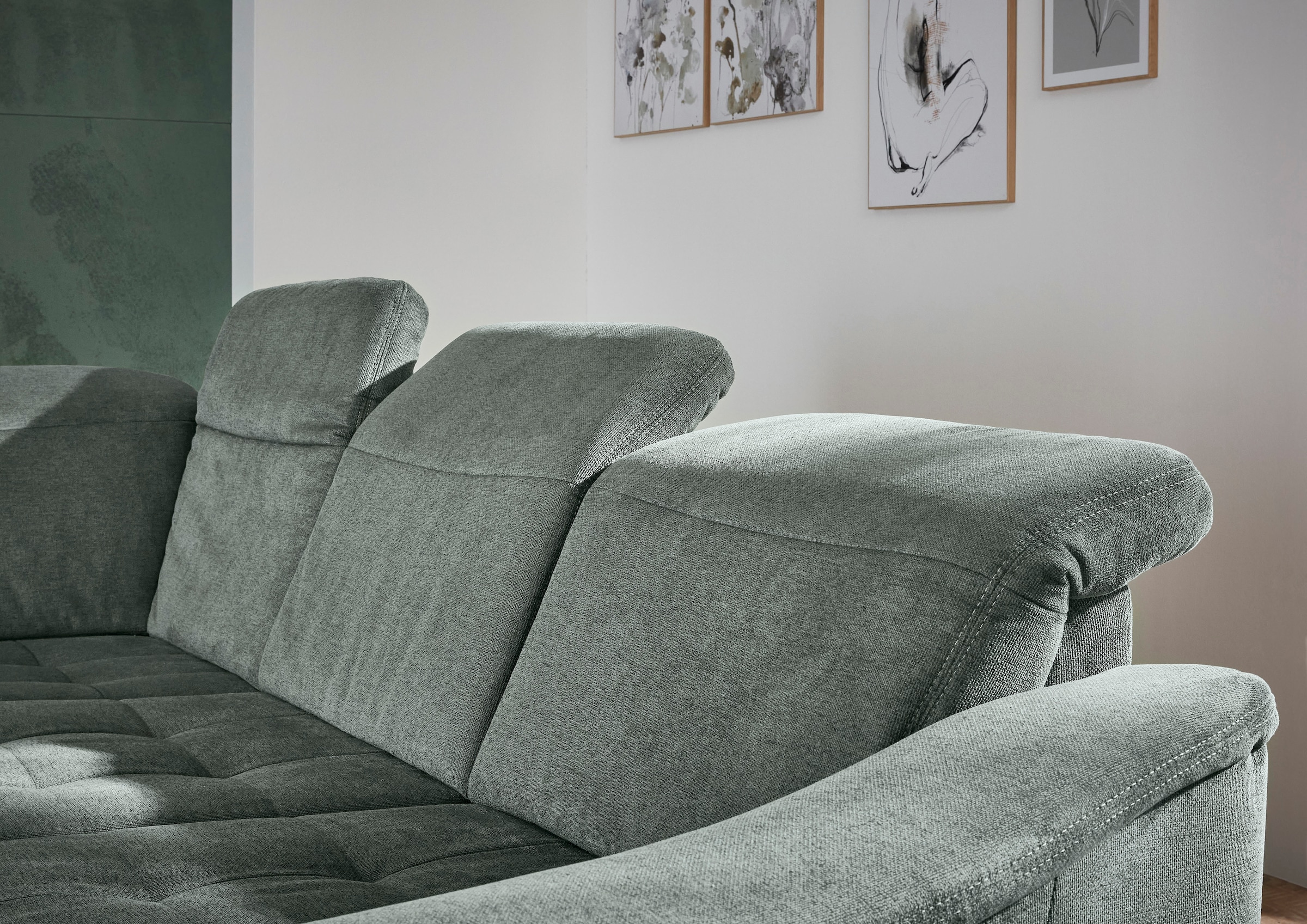 Die PlanBar Ecksofa »PP-LA23145 L-Form« inkl. Kopfpolsterverstellung, Federkernpolsterung