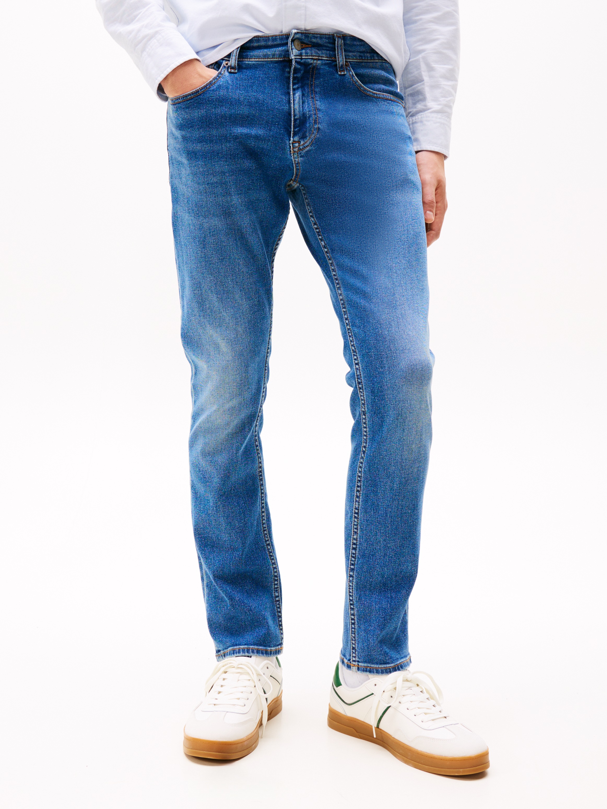 Tommy Jeans Gerade Jeans »Scanton Slim« Mit Markenlabel aus Leder hinten