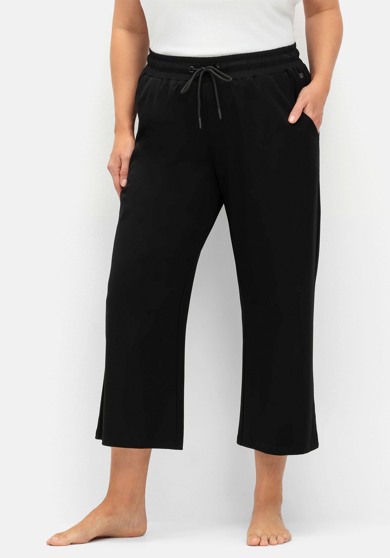 Sheego Sporthose »Yogahose in 7/8-Länge in 7/8-Länge, aus Funktionsmaterial«